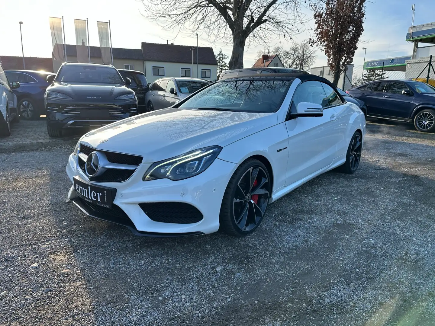 Mercedes-Benz E 500 Cabrio V8 4663ccm AMG LED Burmerster Weiß - 2