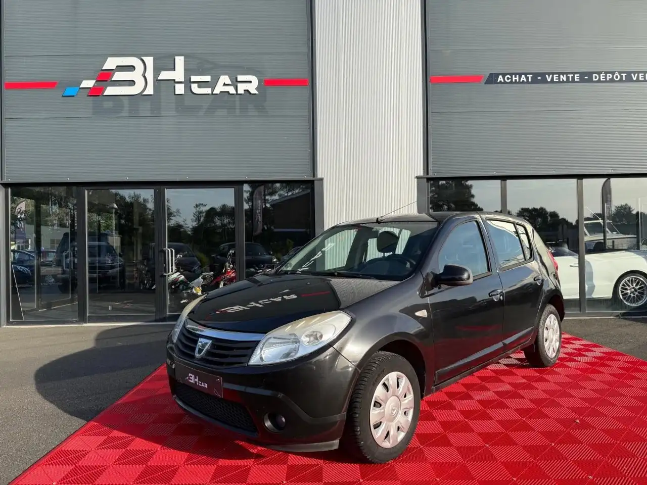 Dacia Sandero 1.2 75 BLACK LINE / CLIM