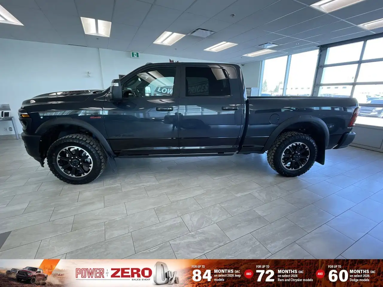 RAM 2500 снимка RAM 2500
