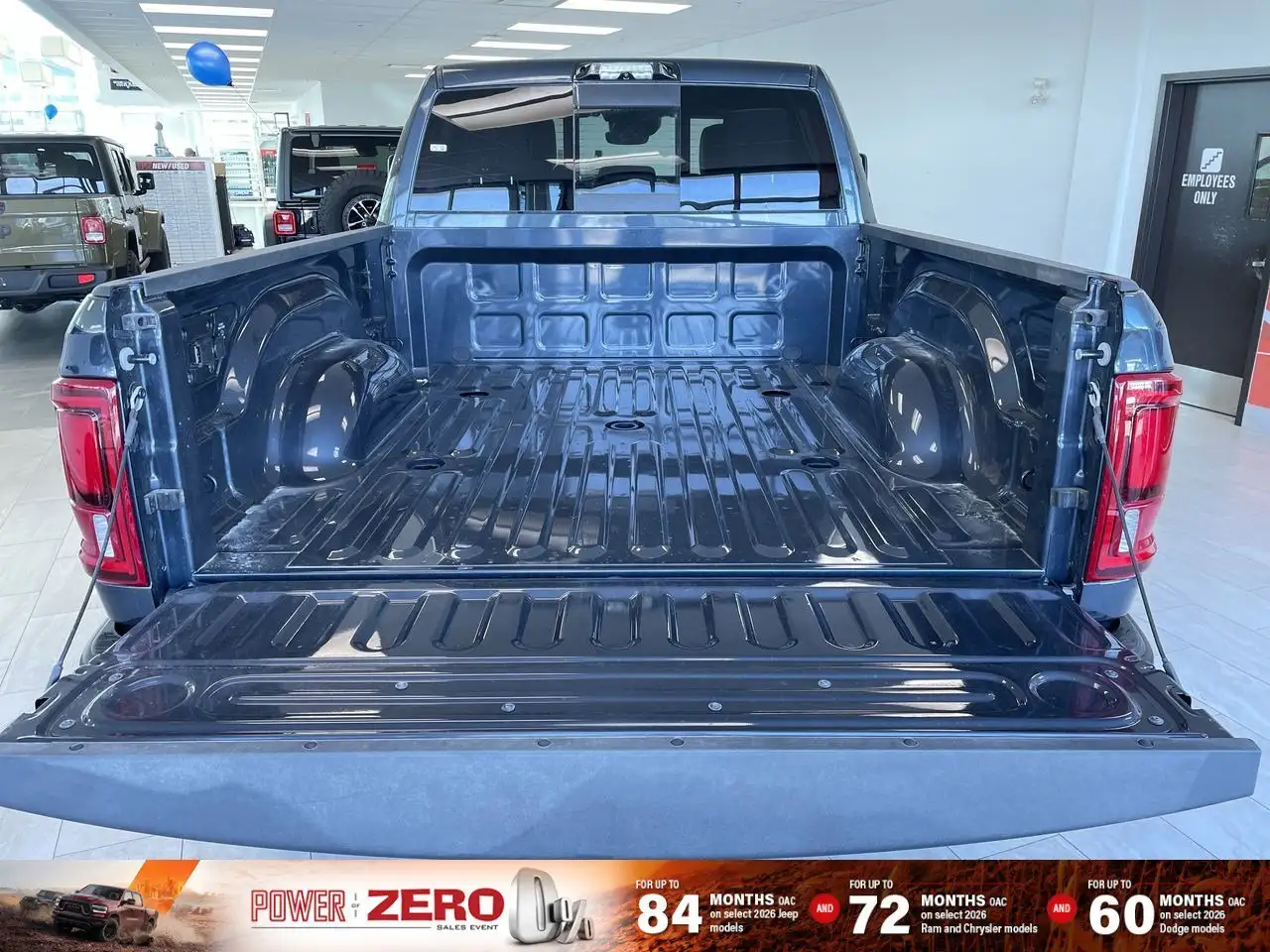 RAM 2500 снимка RAM 2500