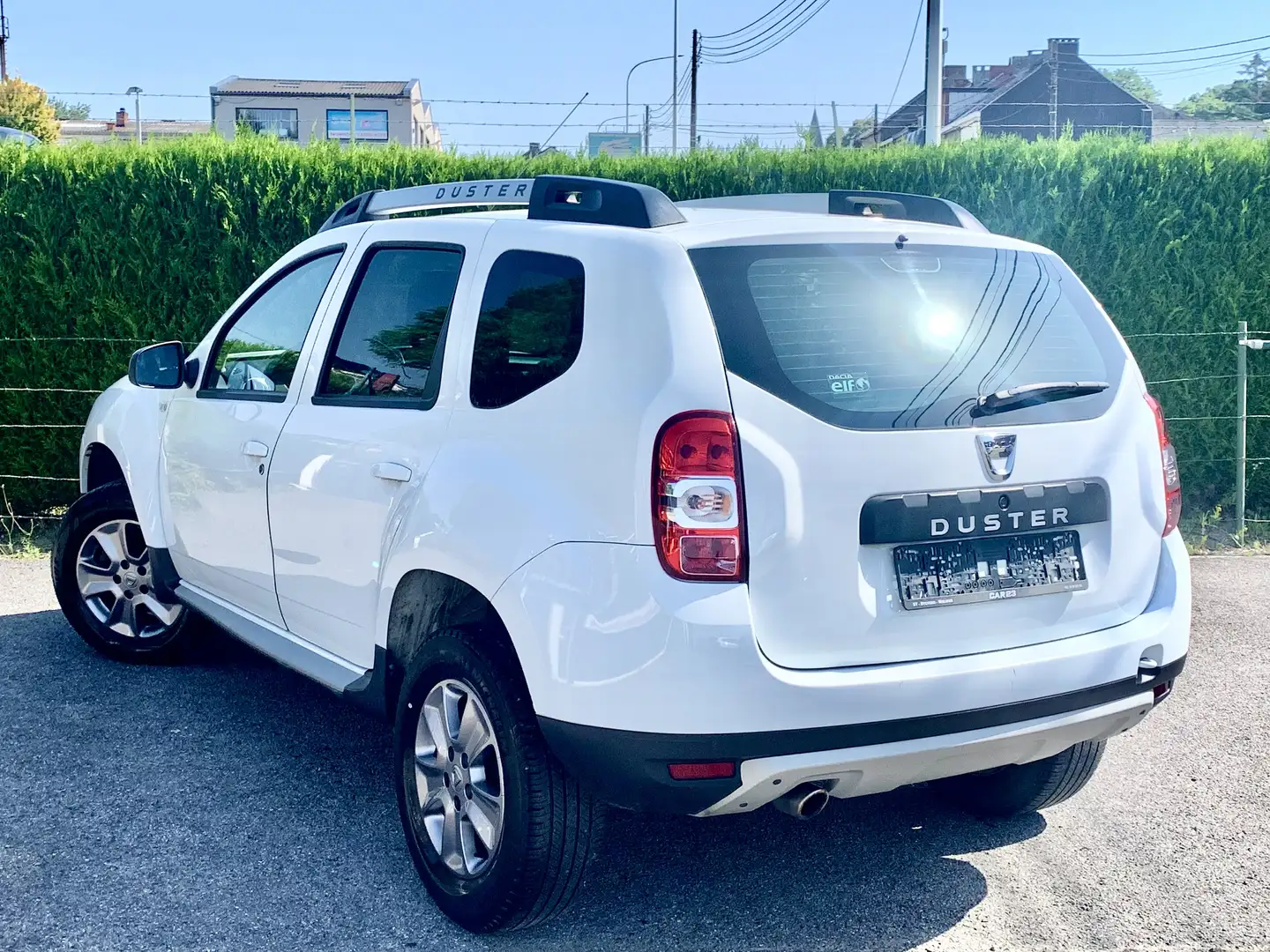 Dacia Duster Duster 1.5 dCi Prestige * GPS * CLIM* GARANTIE Blanc - 2