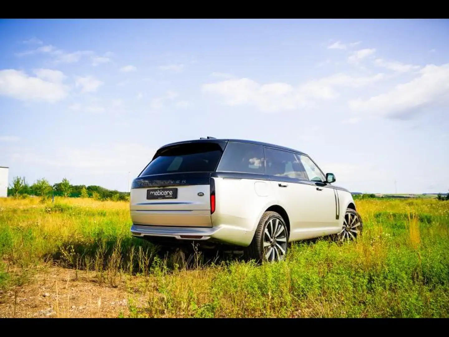 Land Rover Range Rover P440e LWB Autobiography Noir - 2