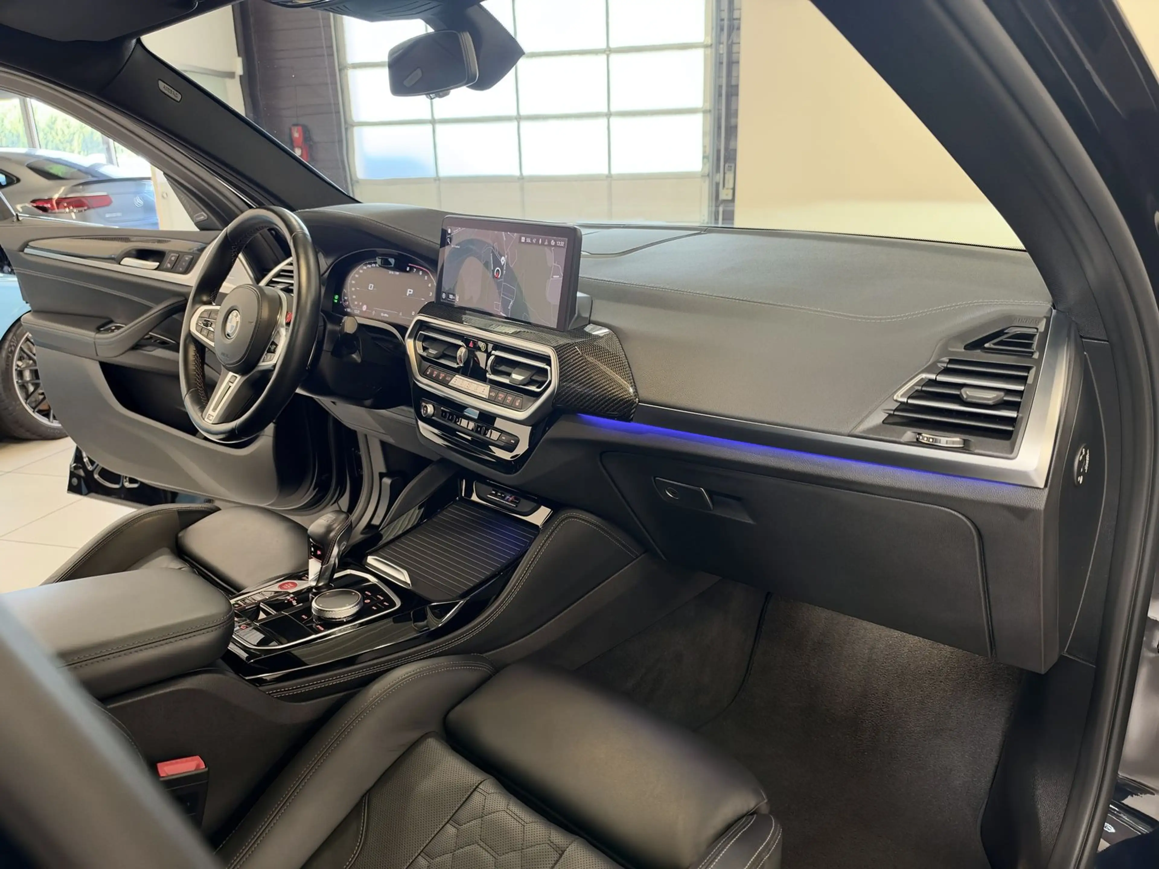 BMW X4 M Competition *Pano-Laser-Carbon-M Driver's* — photo 10