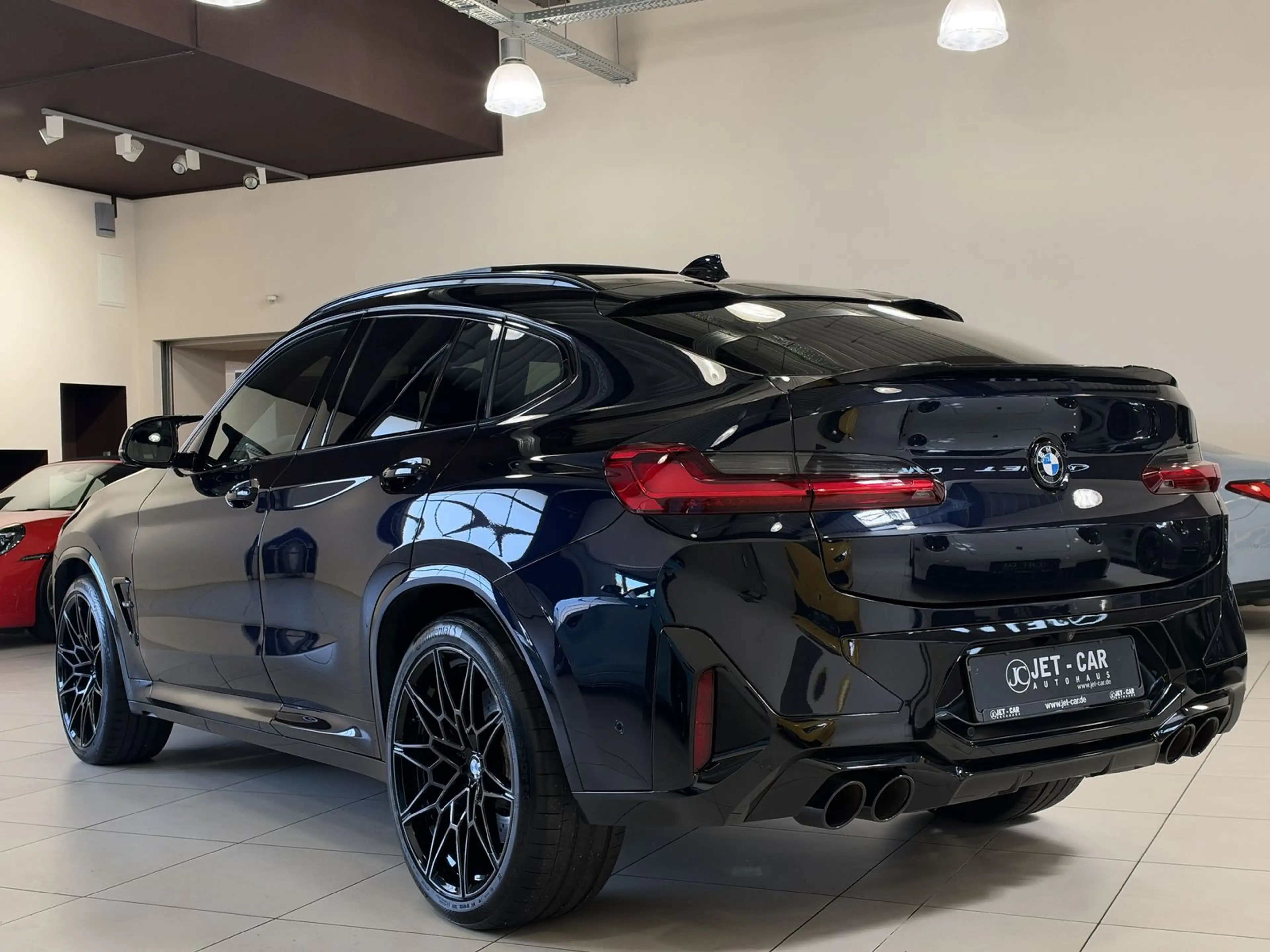 BMW X4 M Competition *Pano-Laser-Carbon-M Driver's* — photo 7