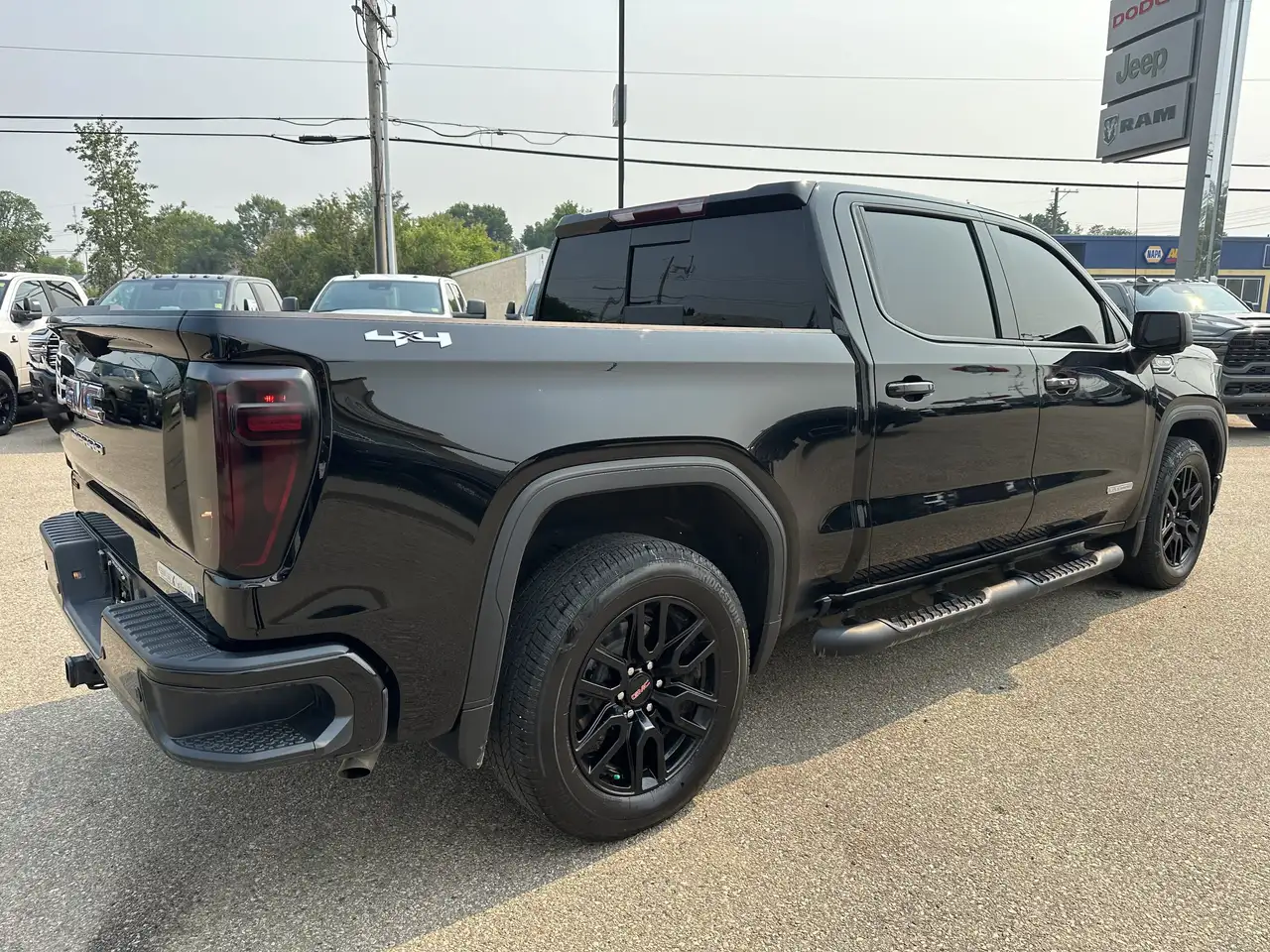 GMC Sierra 1500 снимка GMC Sierra 1500