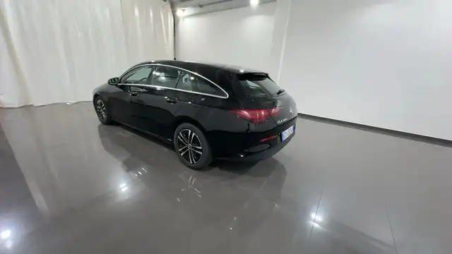 Mercedes-Benz Cla view 15