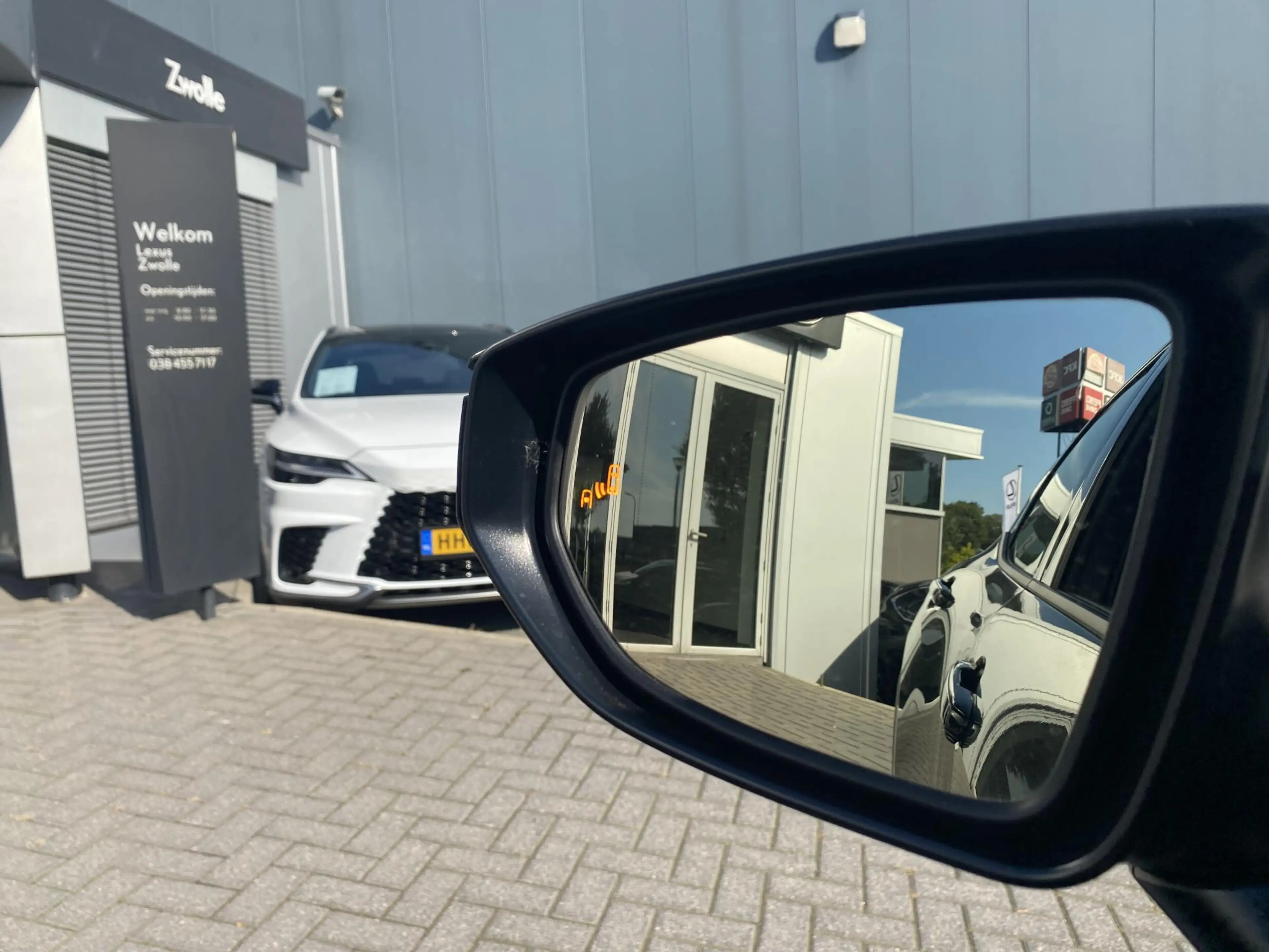 Lexus LBX 1.5 2WD STOELVERW STUURVERW BLIND-SPOT PARK-SENS — photo 20