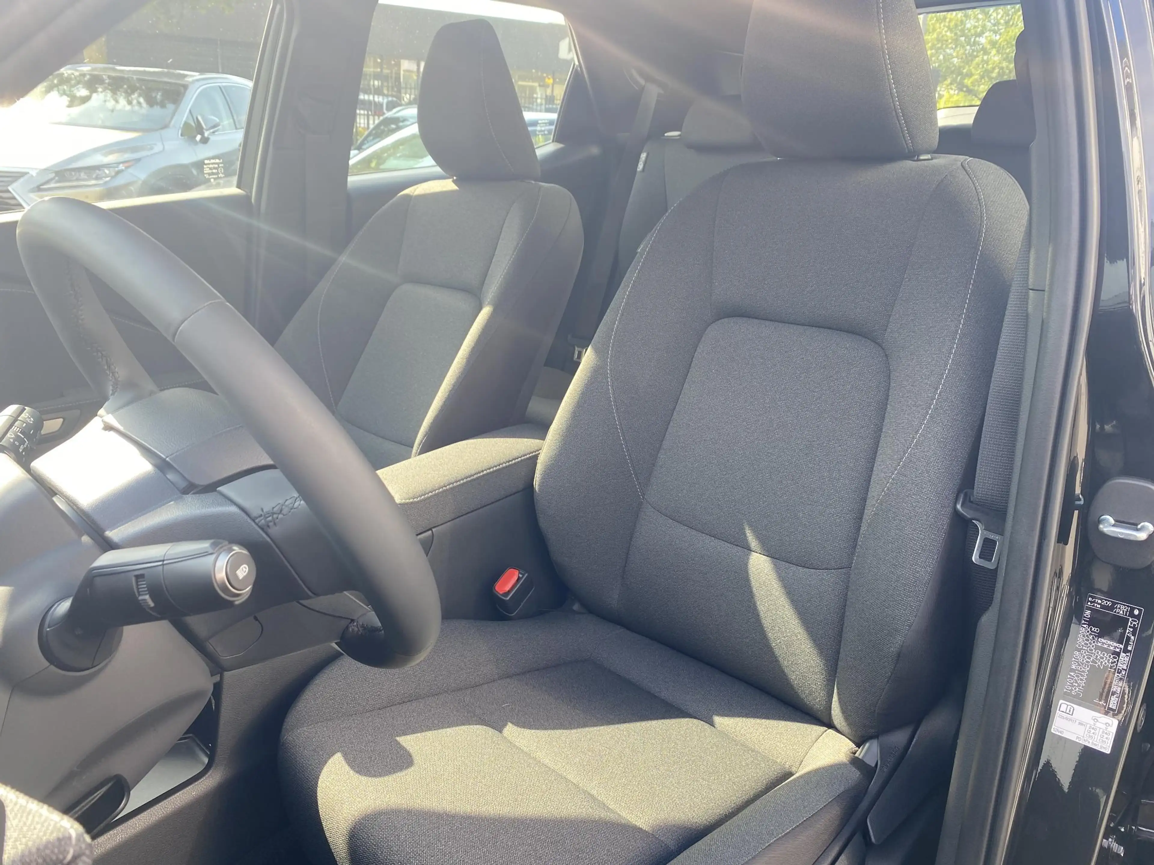 Lexus LBX 1.5 2WD STOELVERW STUURVERW BLIND-SPOT PARK-SENS — photo 12