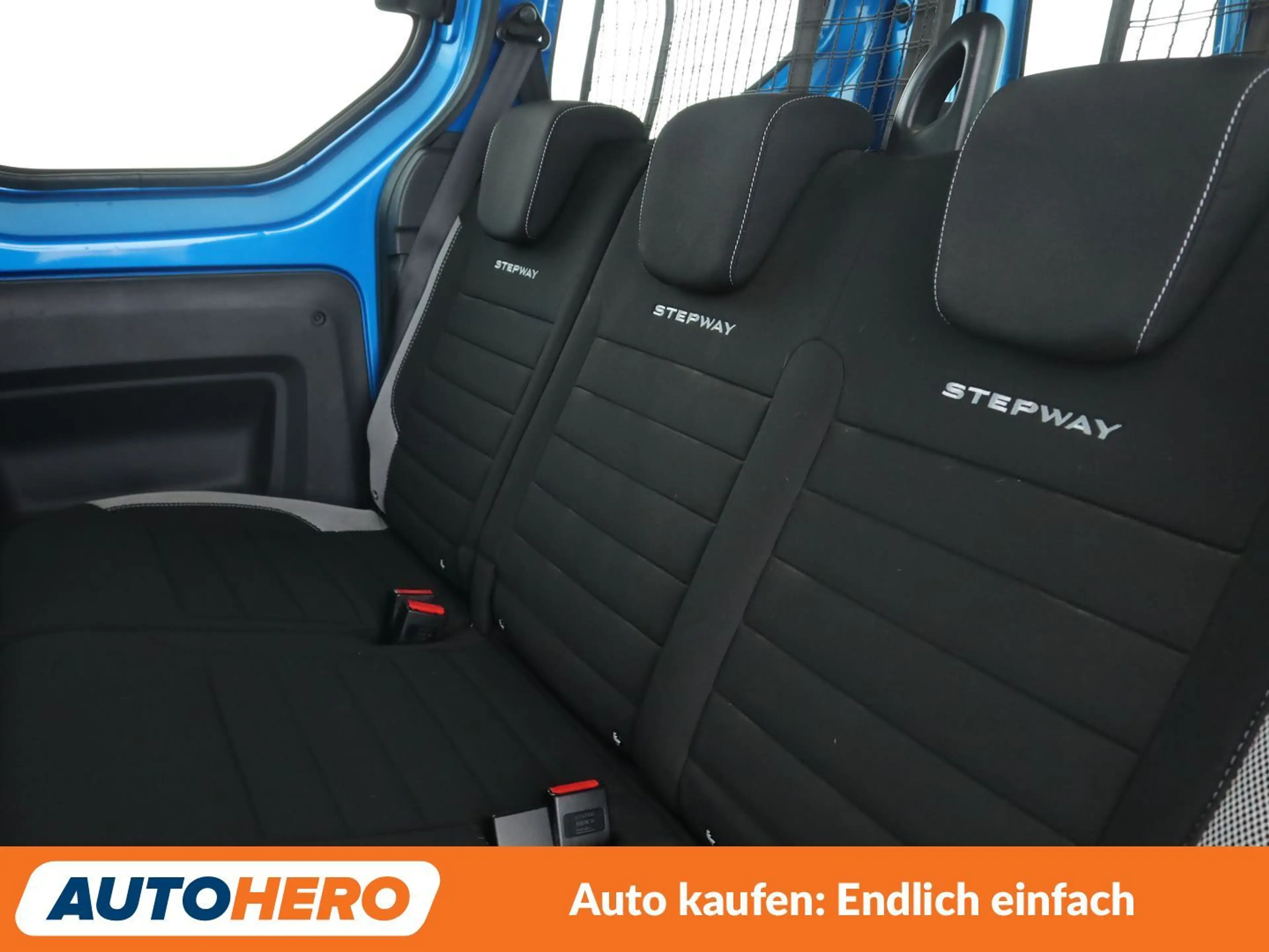 Dacia Dokker 1.3 TCe Stepway Plus*NAVI*TEMPO*LIM*PDC* — photo 14