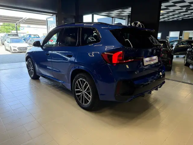 BMW X1 view 5
