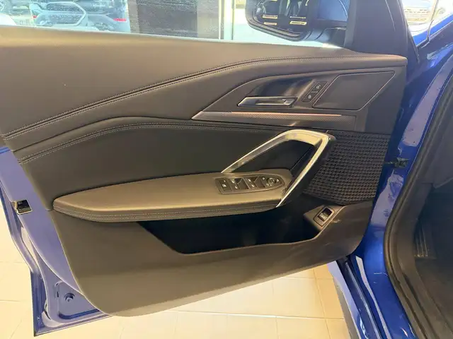 BMW X1 view 10