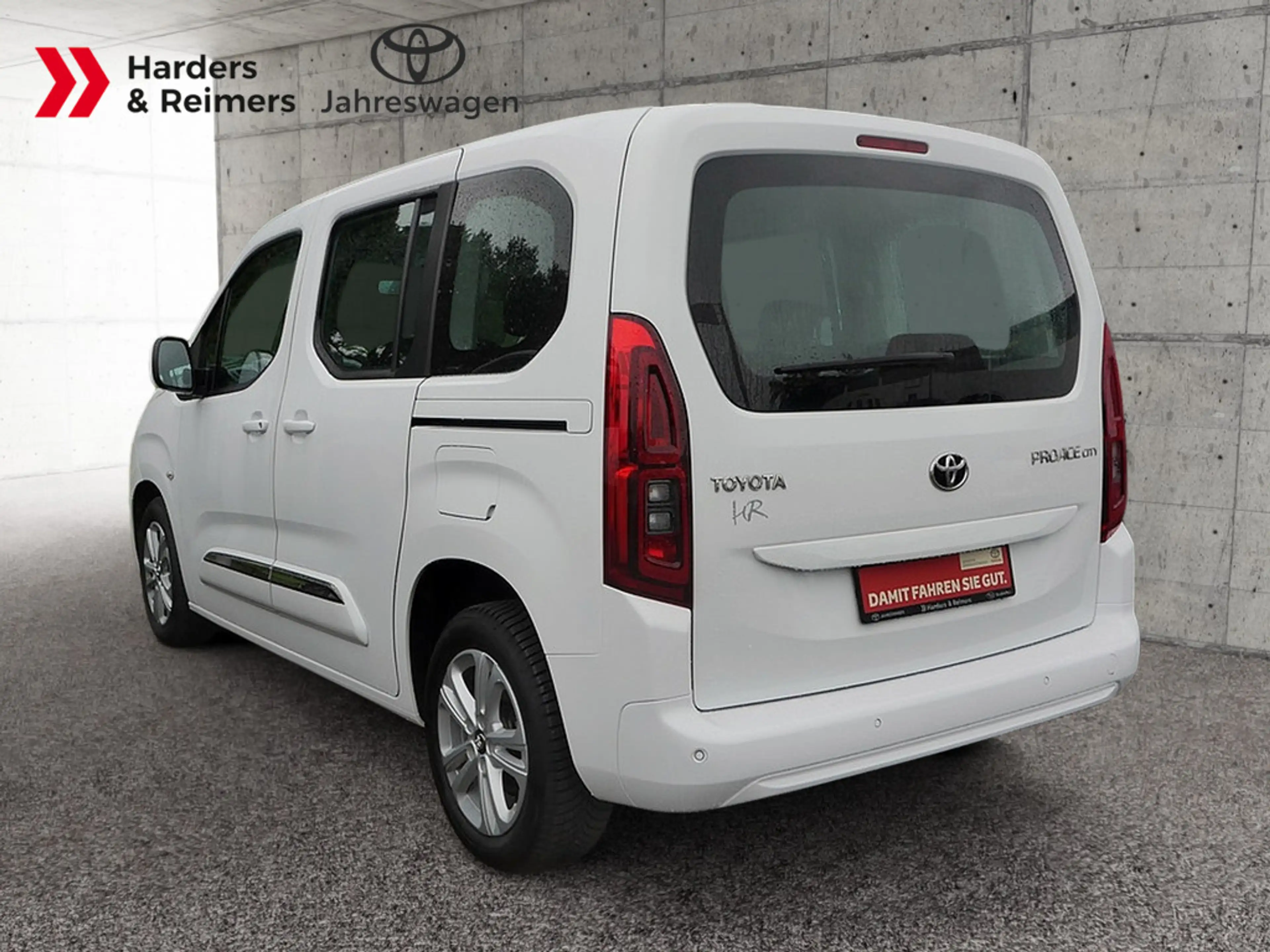 Toyota Proace City Verso 1.5 D-4D KLIMA PDC SHZ NAVI — photo 4