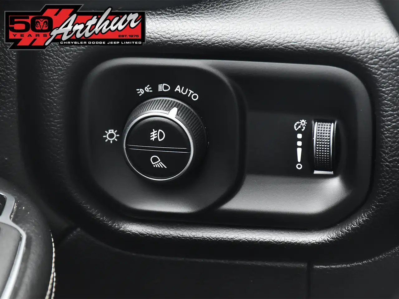 RAM 2500 photo RAM 2500