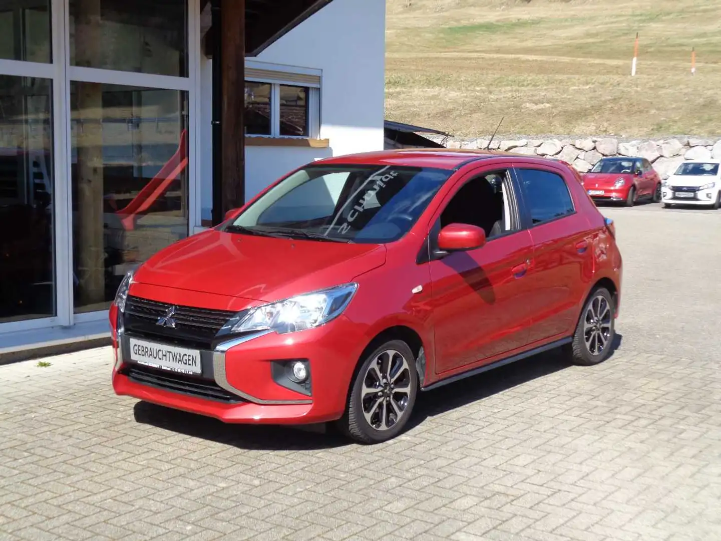 Mitsubishi Space Star Intro Edition+ 1.2 CT Automatik Rot - 2
