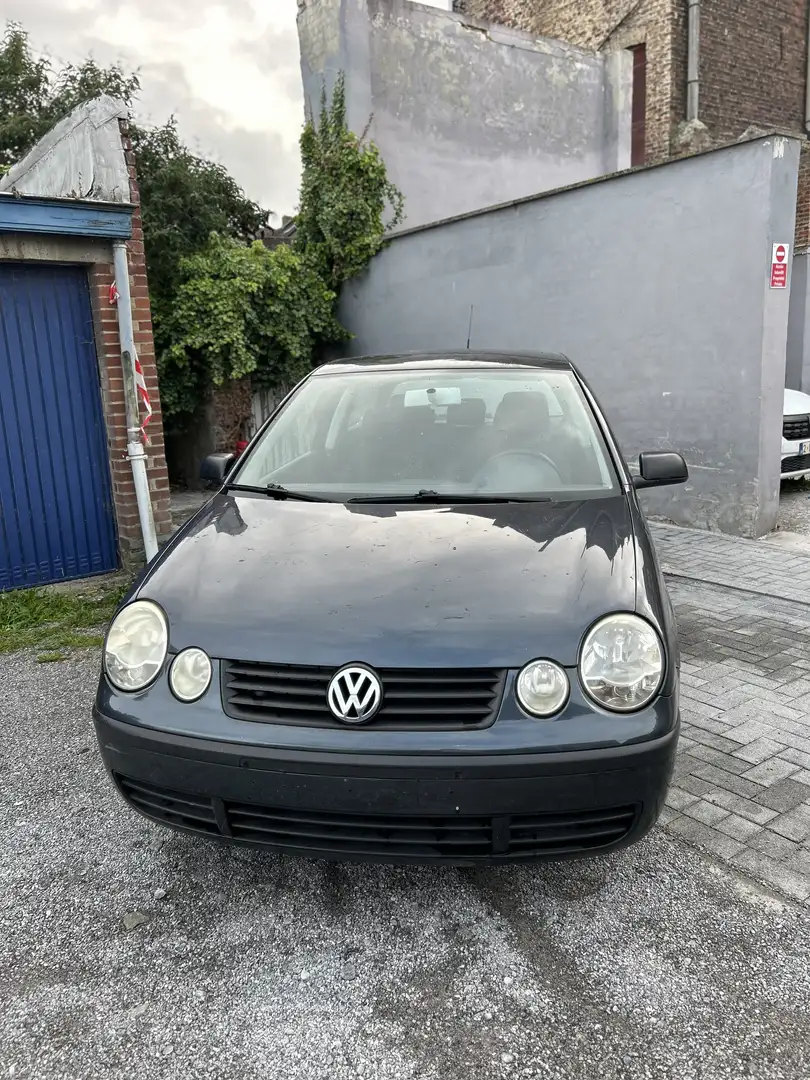 Volkswagen Polo - 1