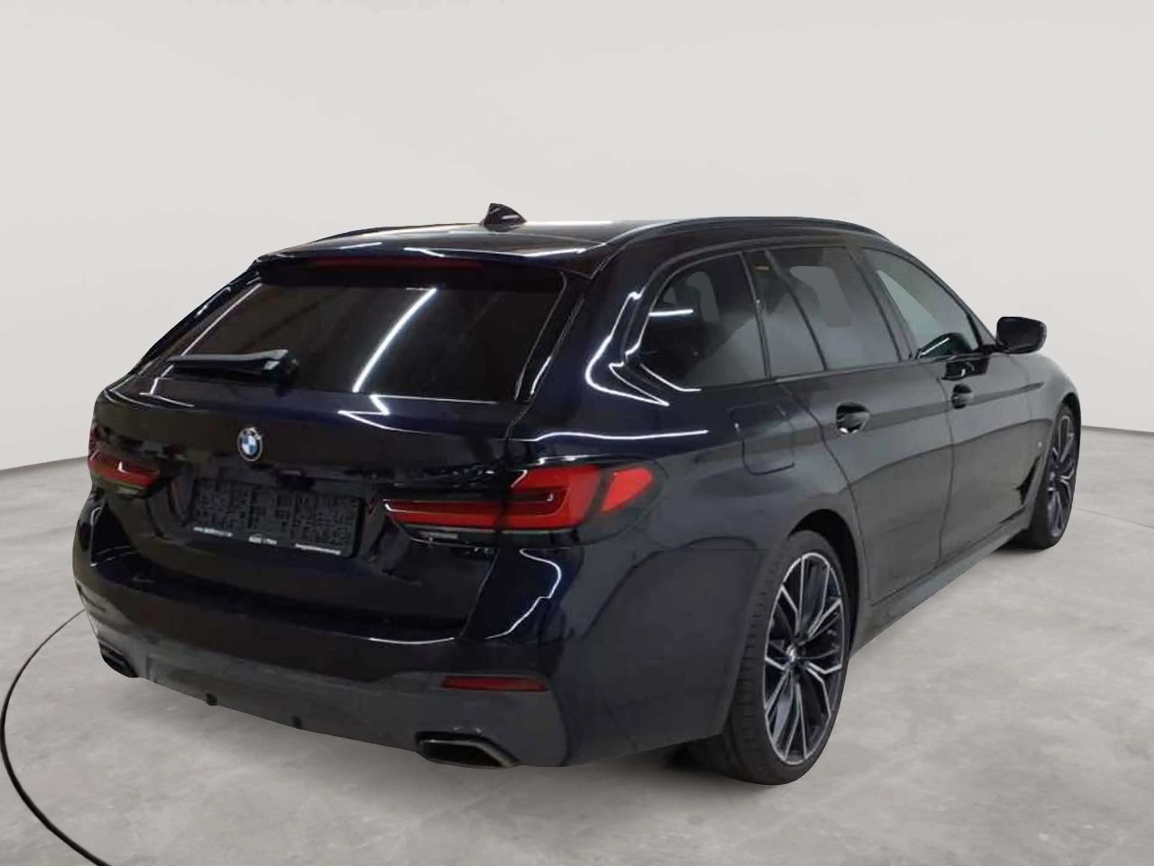 BMW 540 540d xDrive Touring Aut. M Sport Pro Leder — photo 4