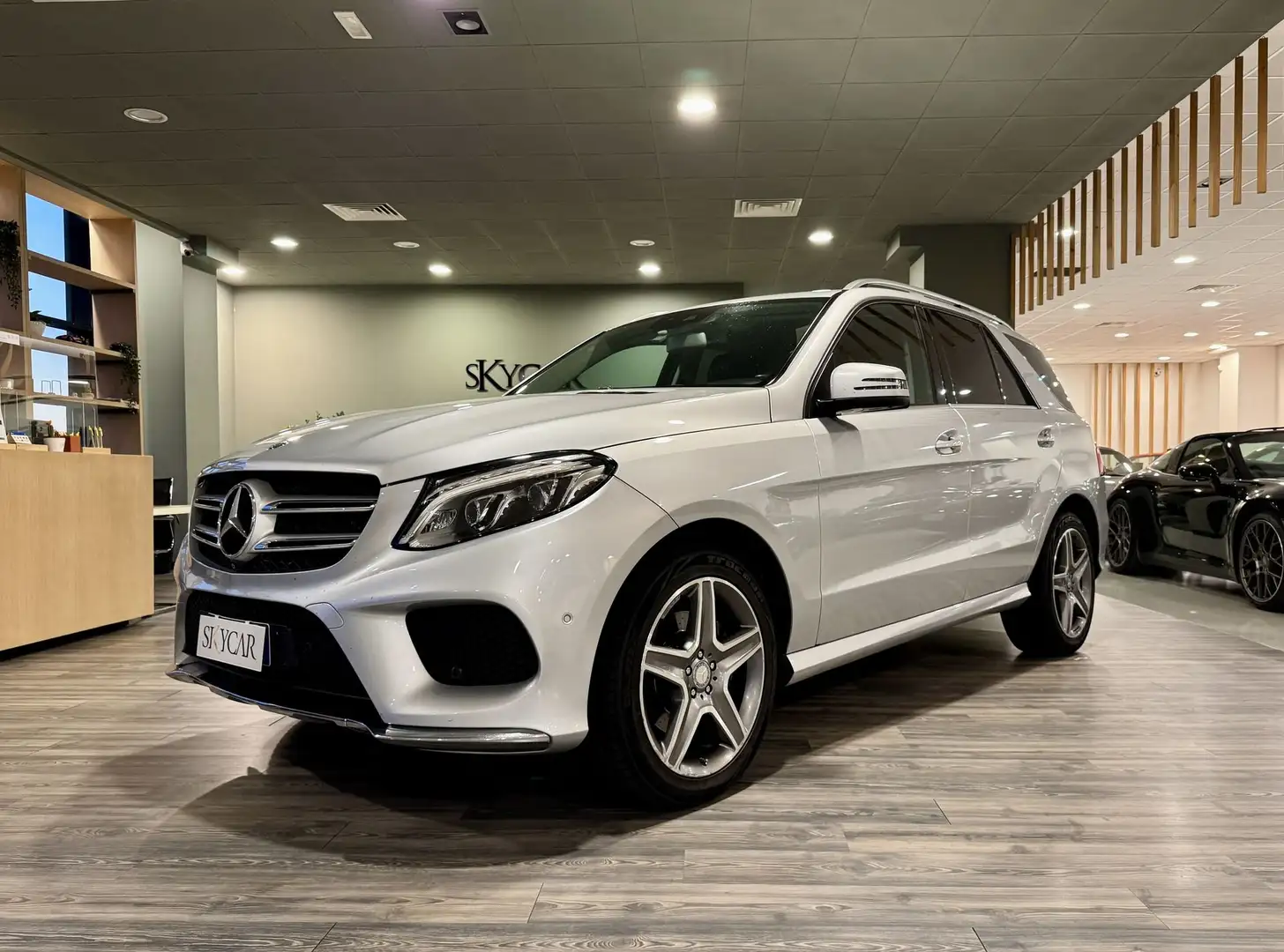 Mercedes-Benz GLE 250 GLE 250 d 4Matic Sport Bianco - 1