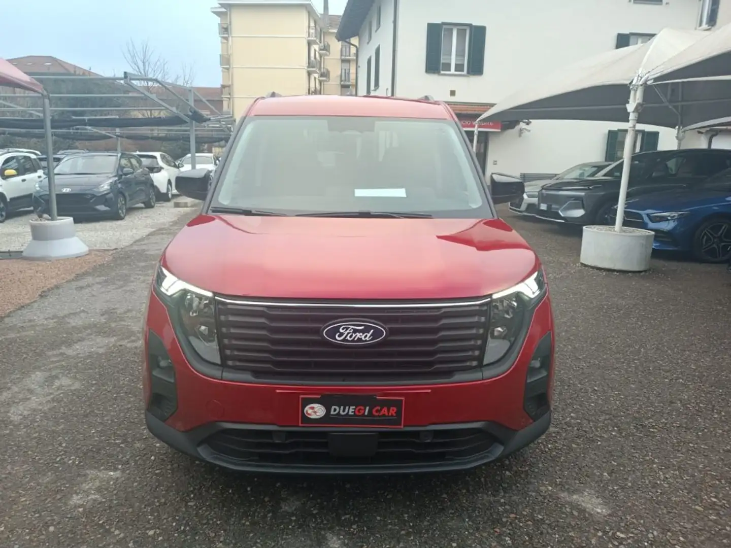 Ford Tourneo Courier 1.0 EcoBoost Powershift Titanium Rot - 2