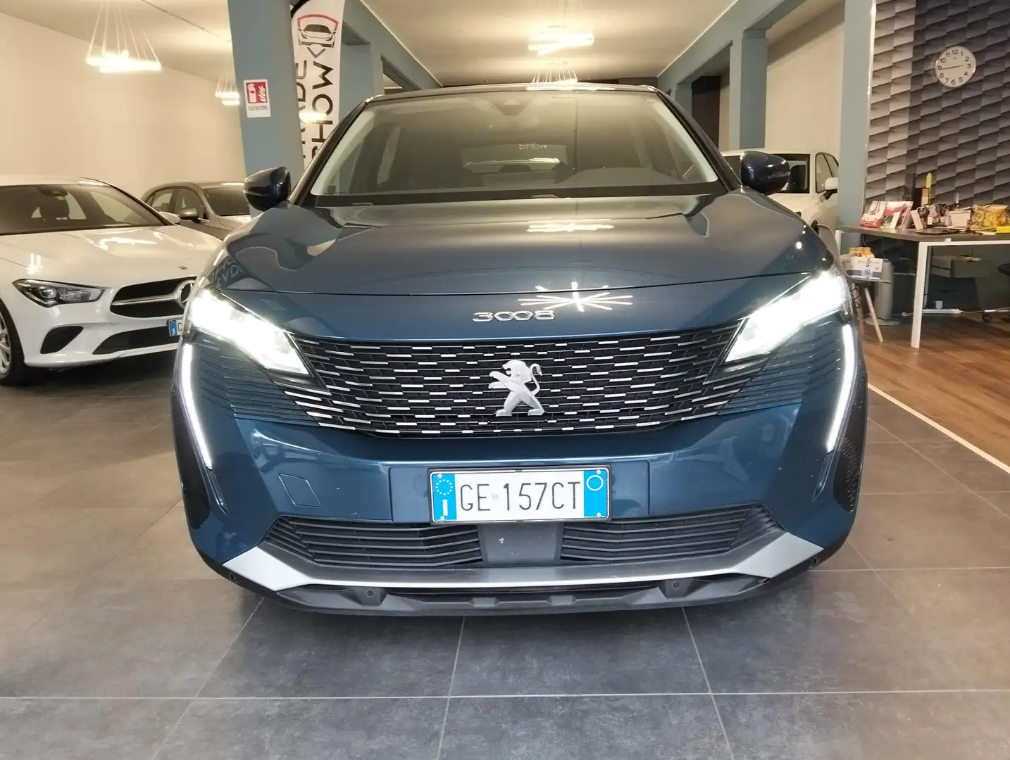 Peugeot 3008 1.5 bluehdi Active Business s Bleu - 2