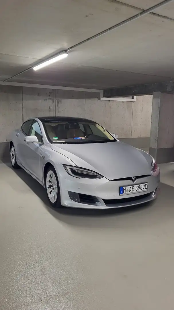 Tesla Model S Model S 90D Allradantrieb Free Charching Silber - 2