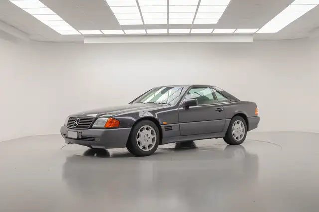 Mercedes-Benz SL 300 cat