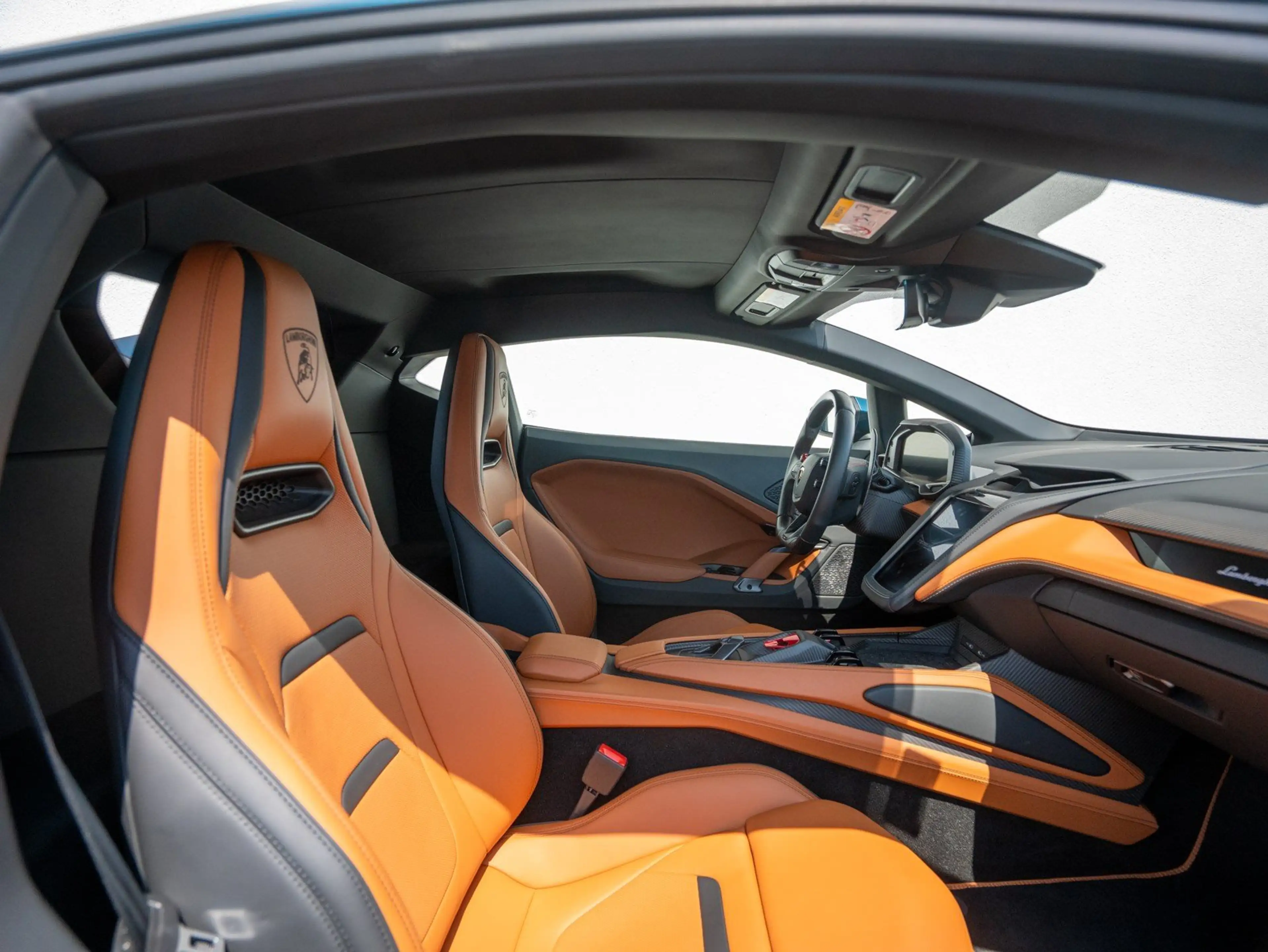 Lamborghini Temerario BLU MARINUS MATT FULL CARBON SONUS FABER LIFT CLAS — photo 9