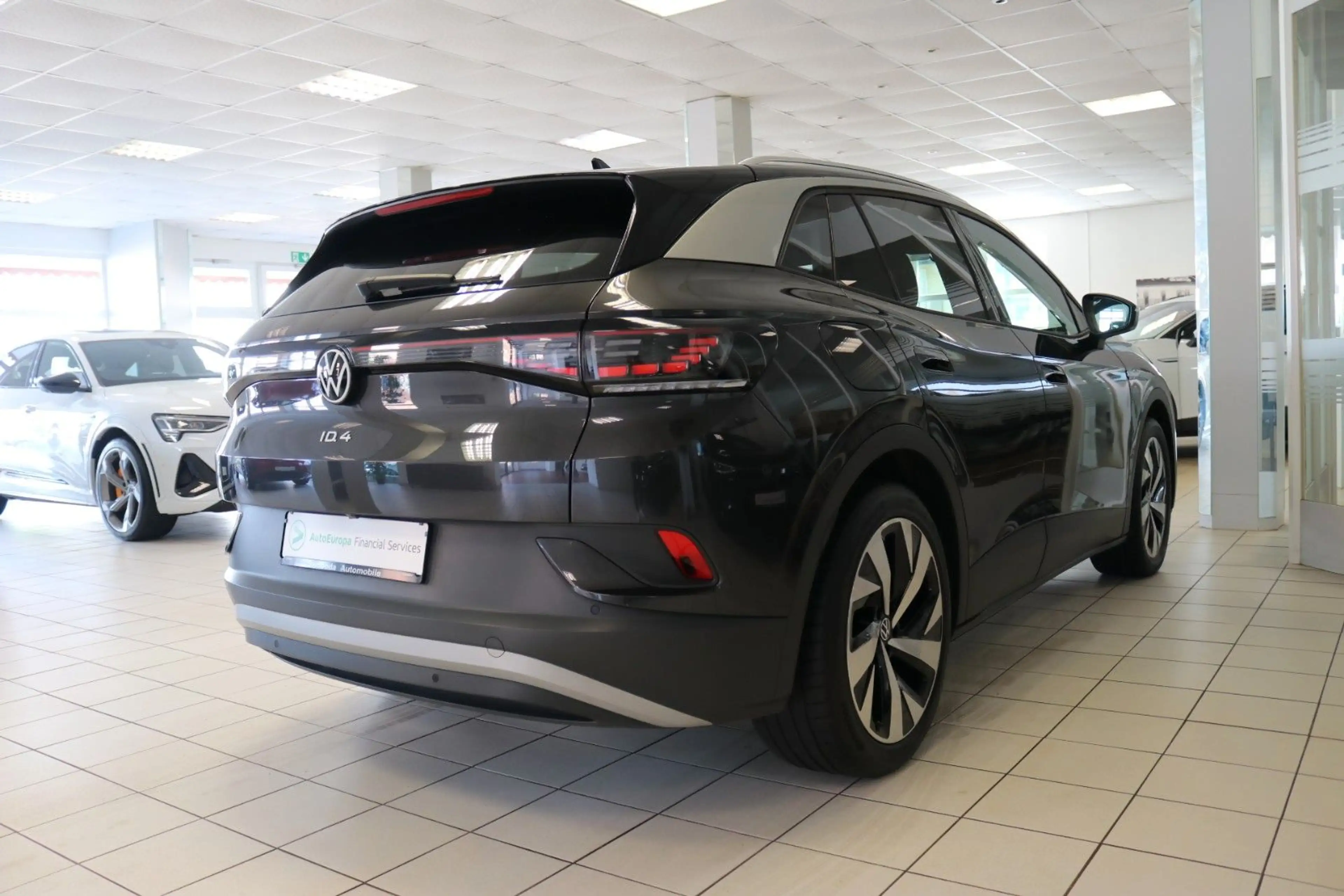 Volkswagen ID.4 Pro Performance WP HUD 360° Matrix Pano 94% — photo 9