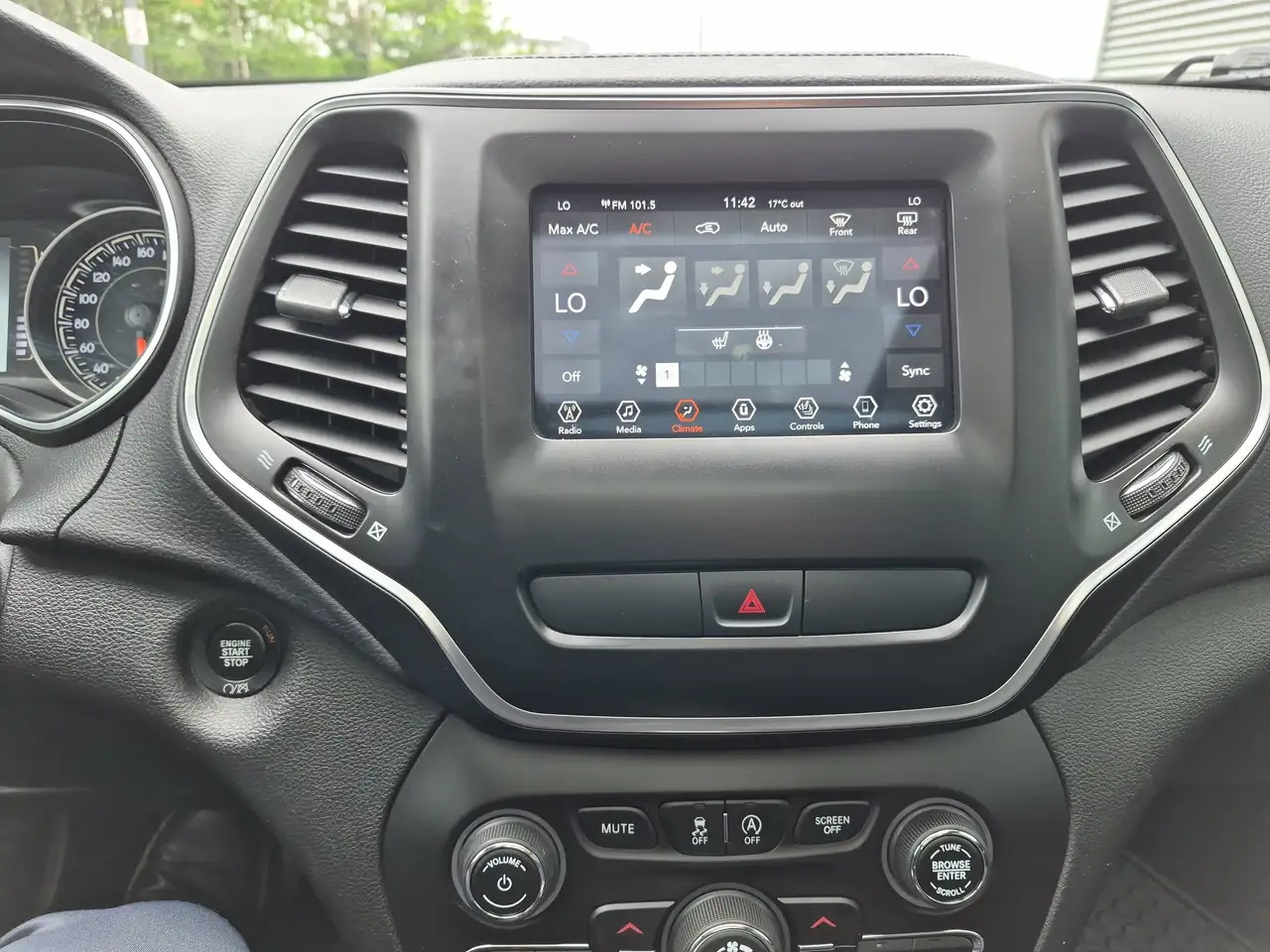 Jeep Cherokee fotografie Jeep Cherokee
