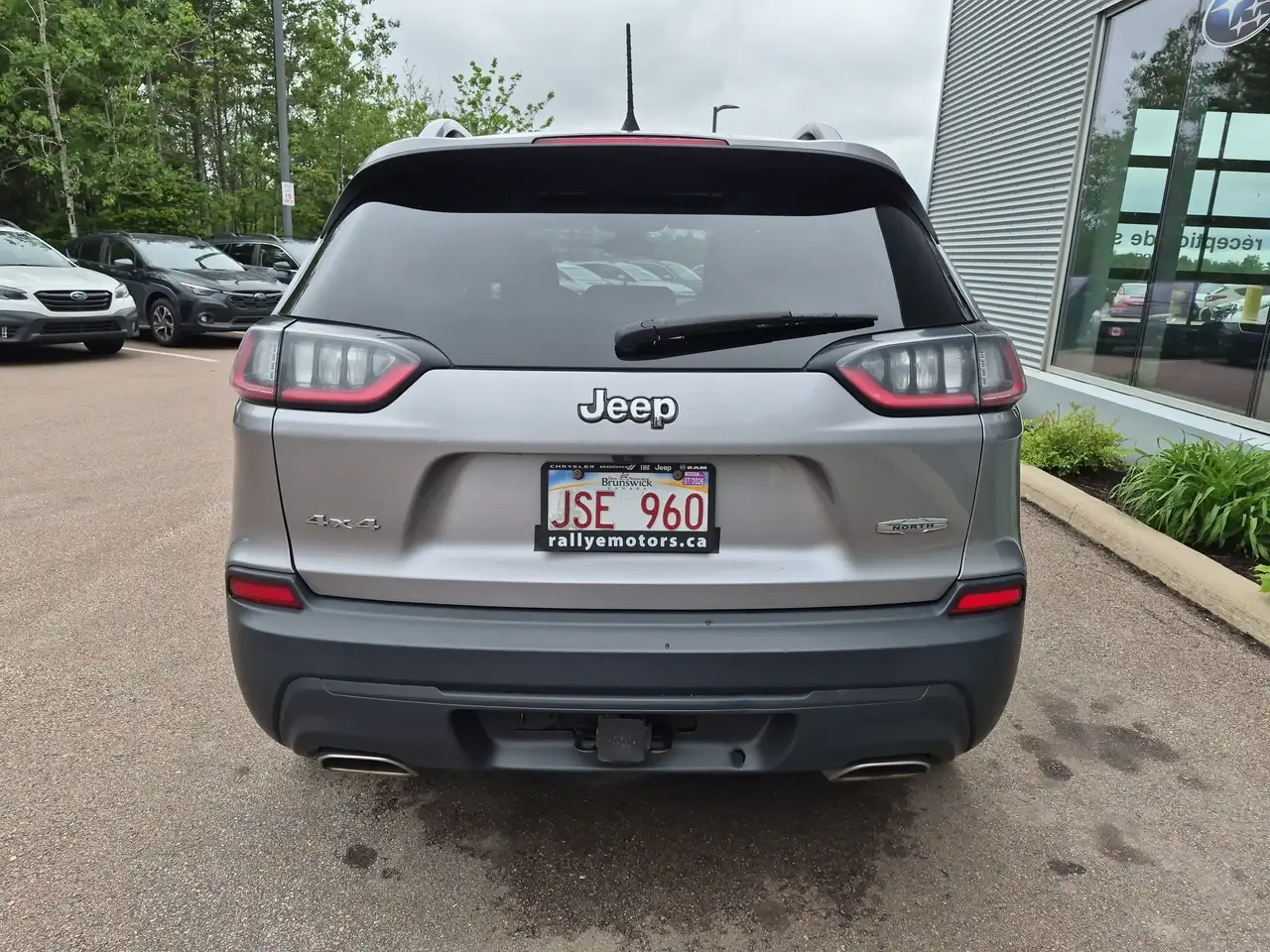 Jeep Cherokee fotografie Jeep Cherokee