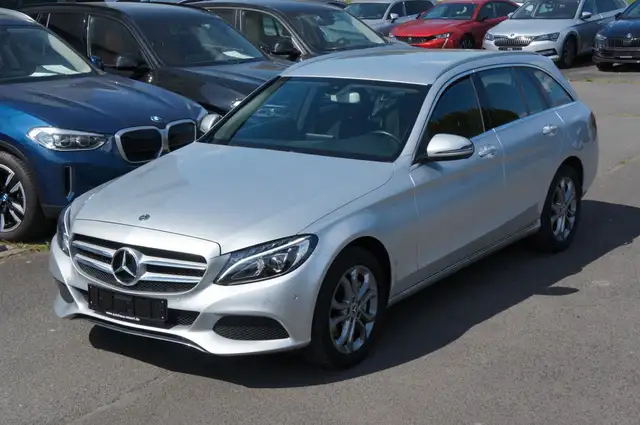 Mercedes-Benz C 250 d T Avantgarde*NAVI*LED*SHZ*PARKPILOT*BLIS*