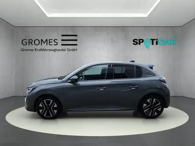 Peugeot 208 view 6