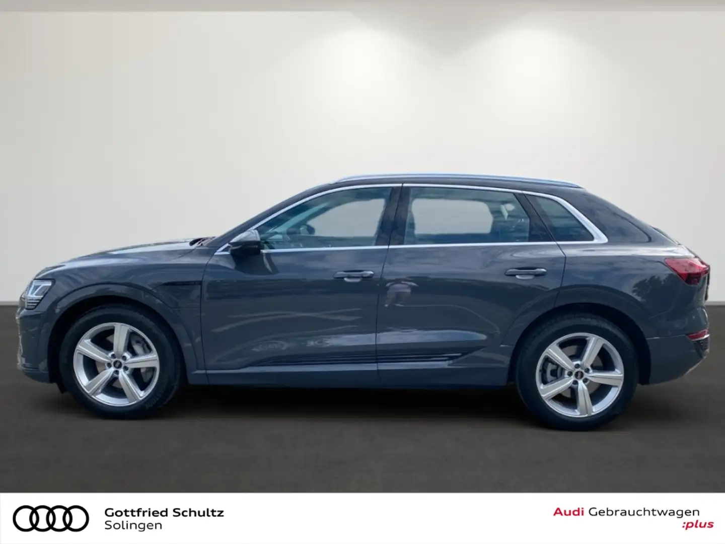 Audi Q8 e-tron 50 quattro S line Grau - 2