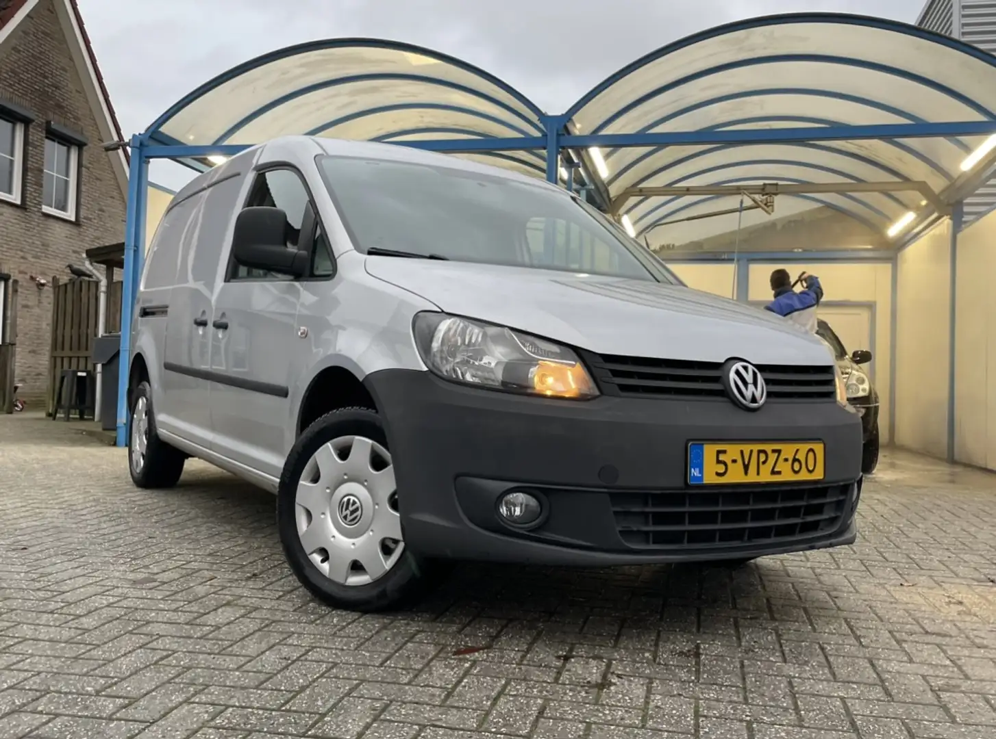 Volkswagen Caddy 2.0 D 103KW 4MOTION NL AUTO / AIRCO / CRUISE / TRE Zilver - 2