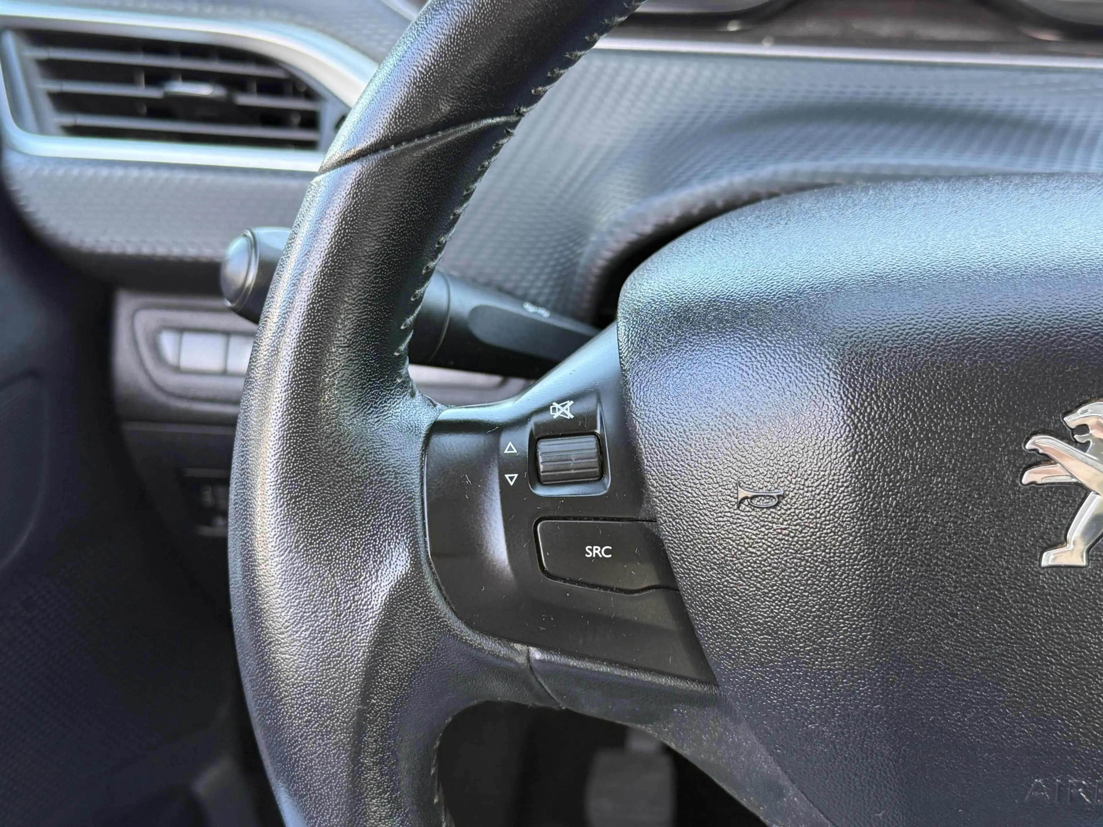 Peugeot 2008 1.6 VTi Active | Electronic climate controle | Cru — photo 13