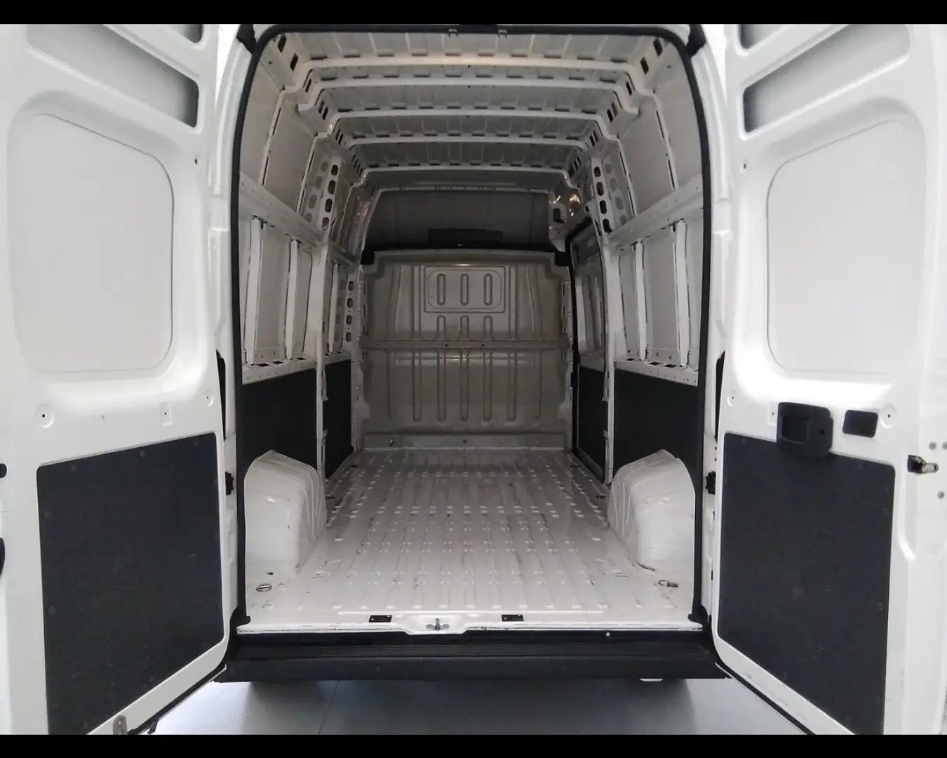 Citroen Jumper heavy 35 L3H3 2.0 bluehdi 160cv E6 Bianco - 2