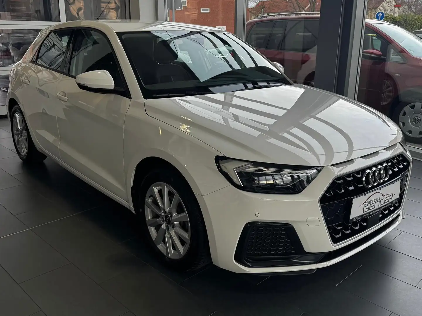 Audi A1 Sportback advanced 1.0TFSI"LED/PDC/VirtualC." Wit - 2