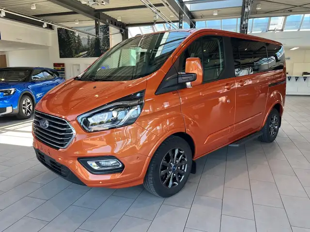Ford Tourneo Custom L1 Titanium X + Standheizung + ACC + Xenon