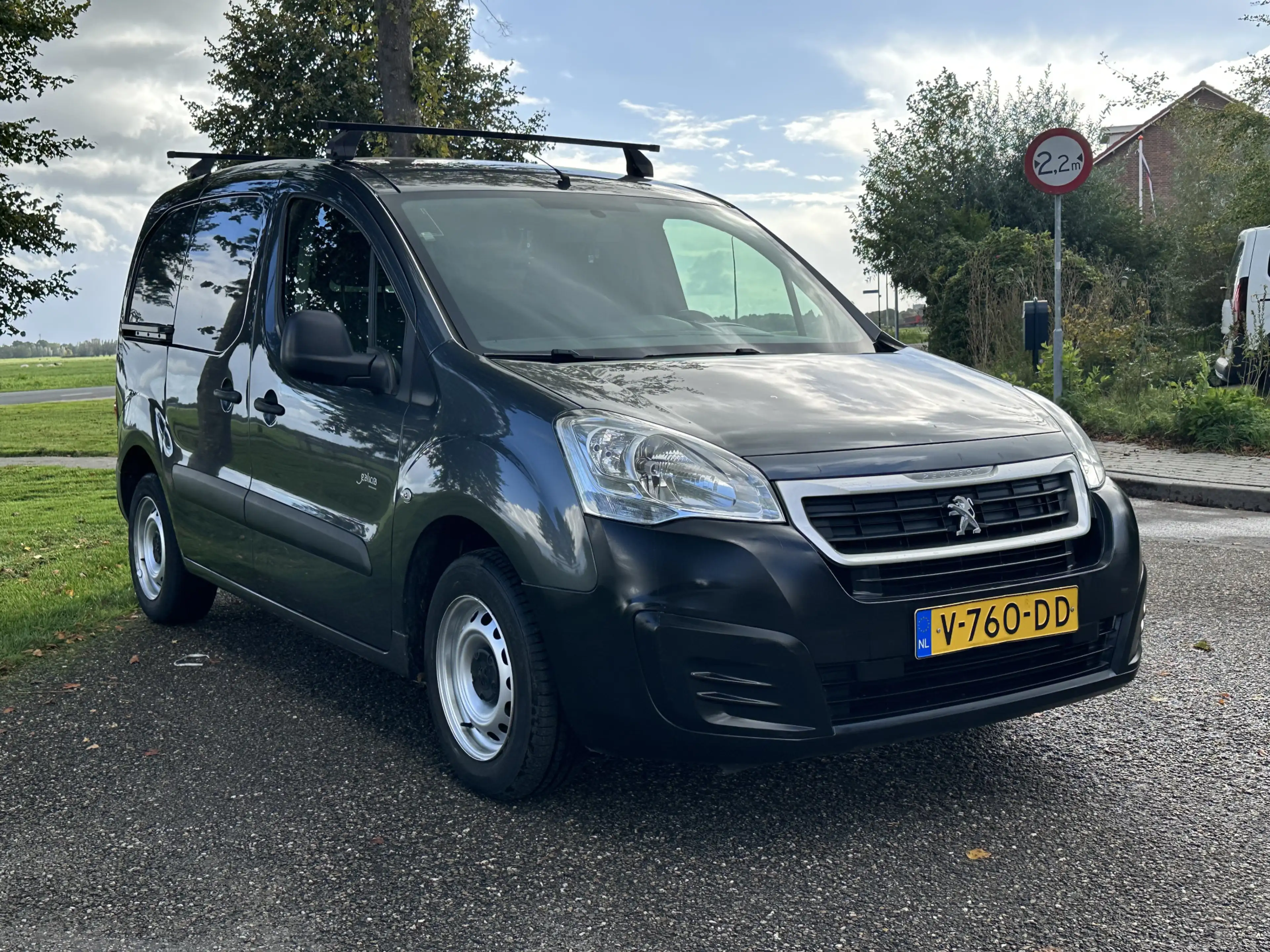 Peugeot Partner 120 1.6 BlueHDi 75 L1 Première 2e eigen * airco * — photo 2