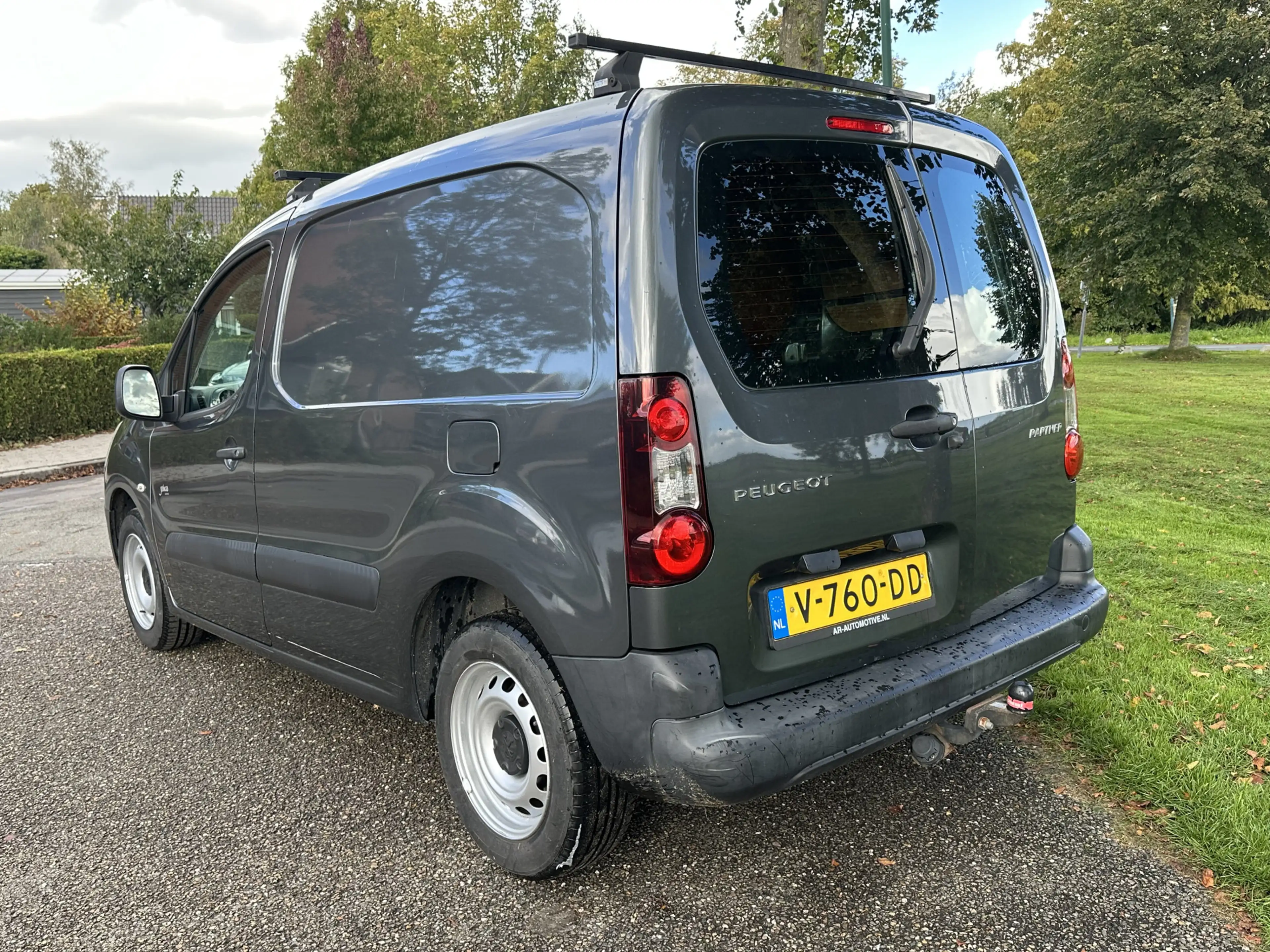 Peugeot Partner 120 1.6 BlueHDi 75 L1 Première 2e eigen * airco * — photo 4