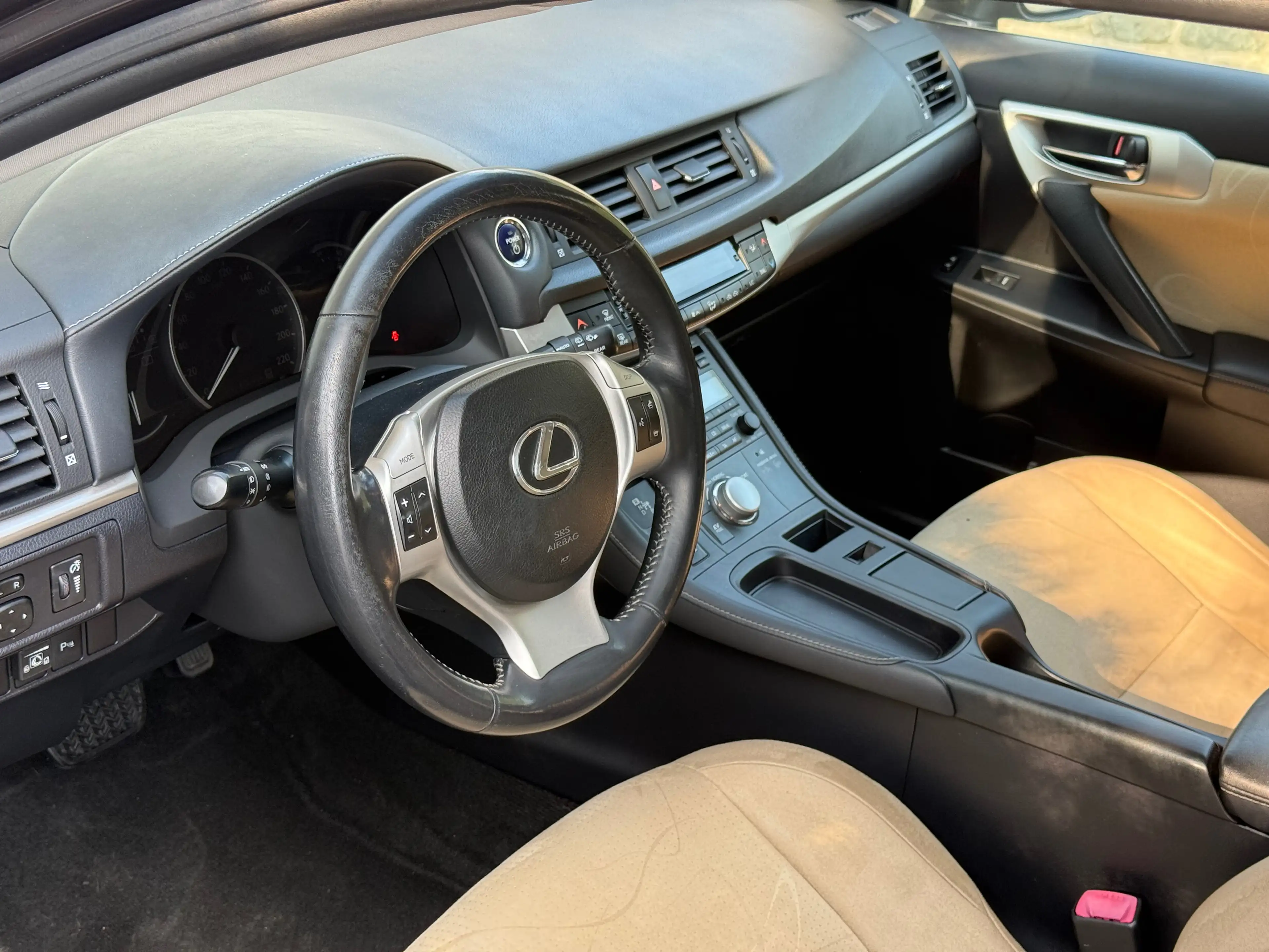 Lexus CT 200h Hybrid + LPG | Achteruitrij Camera | Keyless — photo 10