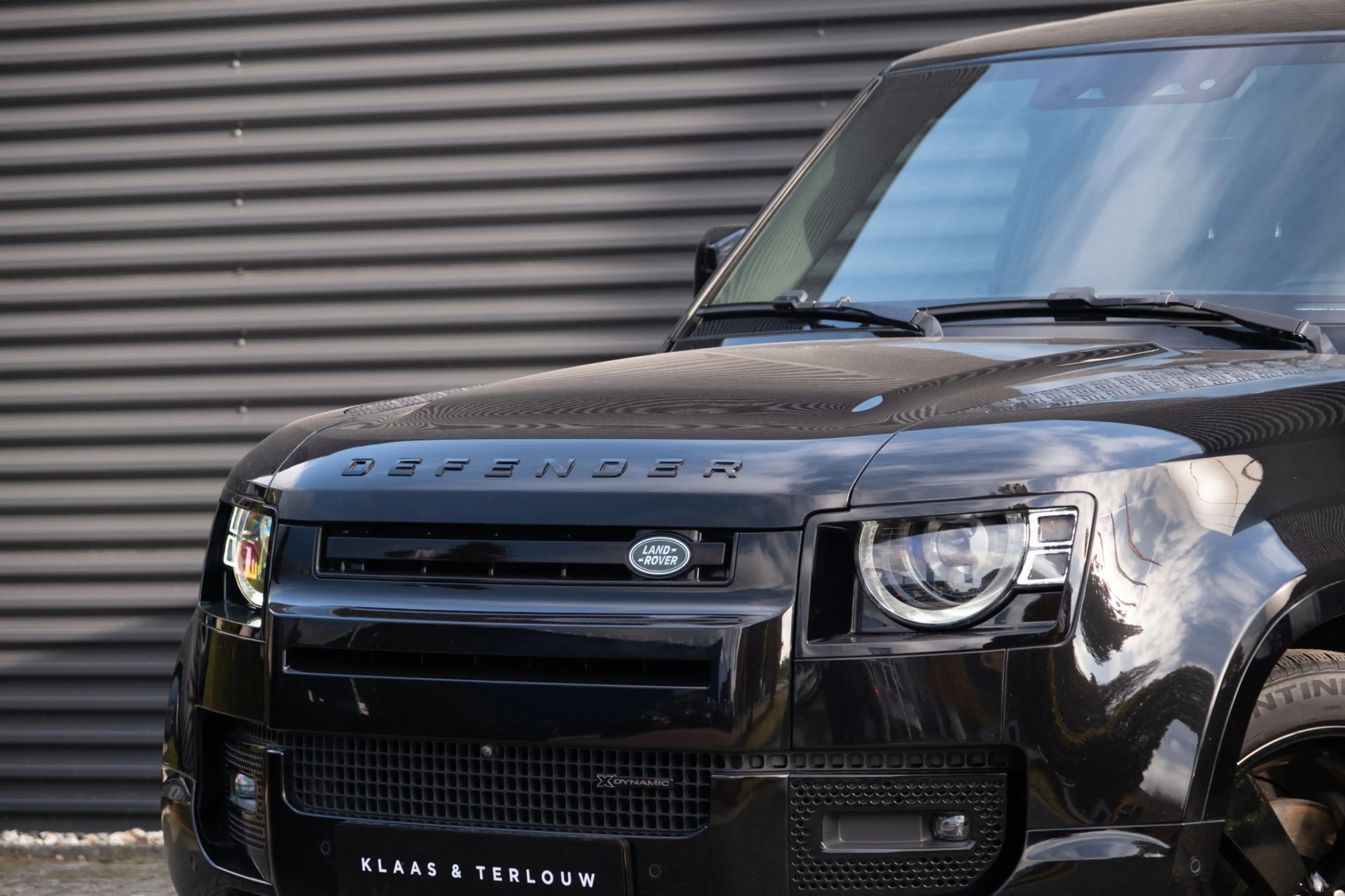 Land Rover Defender 110 2.0 P400e 110 X-Dynamic HSE /Black Pack / 22'' — photo 12