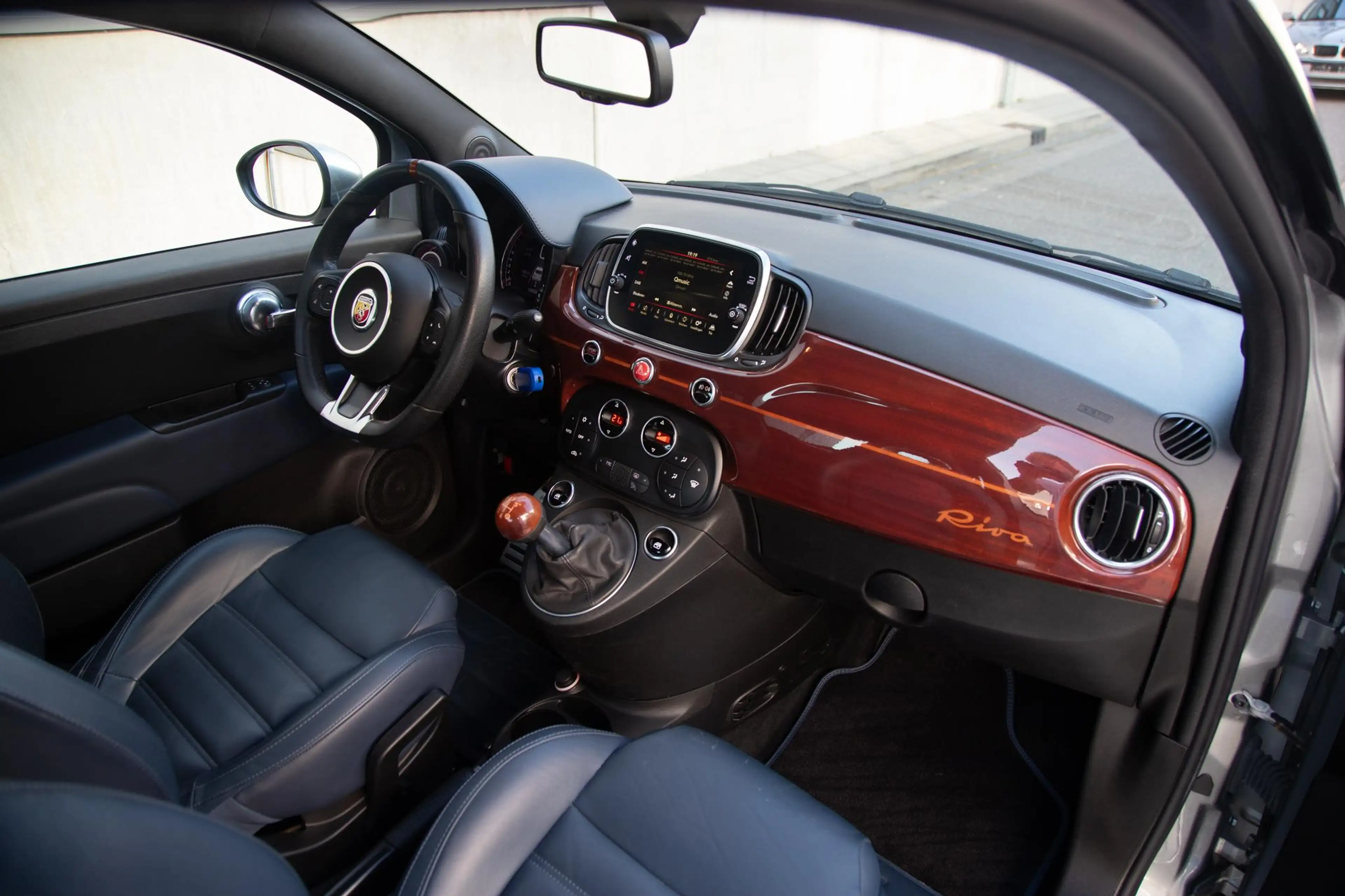 Abarth 695 1.4 T-Jet Rivale | Akrapovic | Beats | Nieuwe Dist — photo 9