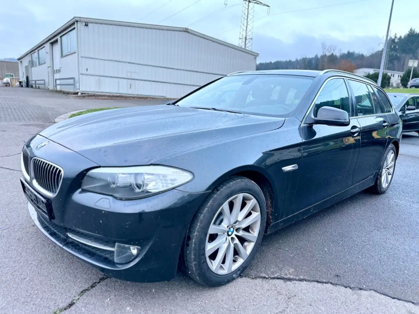 BMW 520 d Touring *Bi-Xenon*Panorama*Leder*SHZ*PDC* Gris - 1