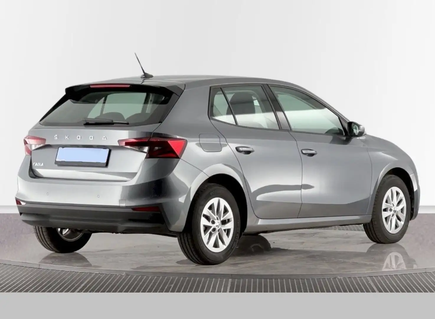 Skoda Fabia 1.0l MPI 59kW AMBITION AHK Klima SHZ PDC Gris - 2