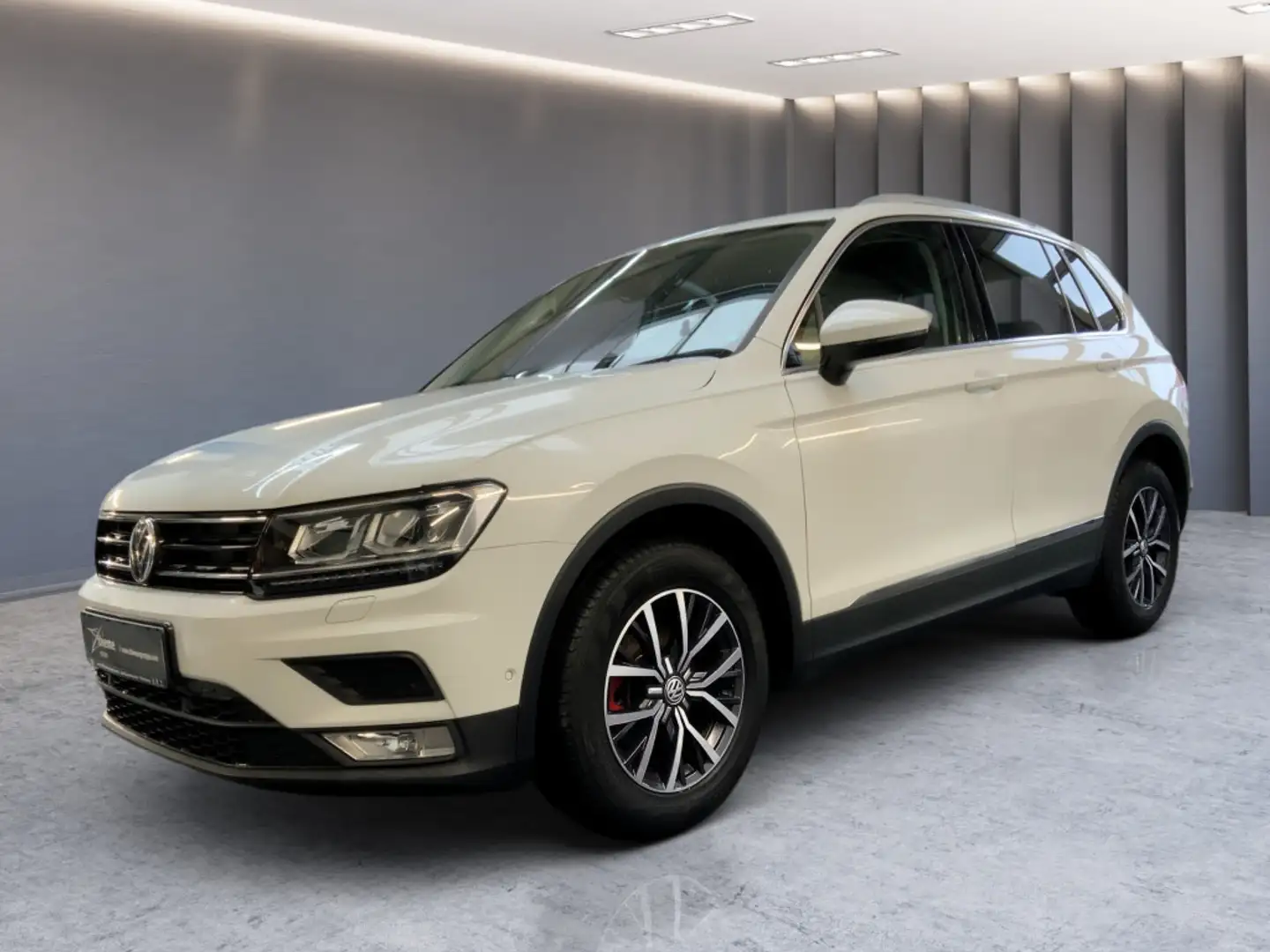 Volkswagen Tiguan Comfortline 1.4 TSI KAMERA NAVI LED Blanc - 2