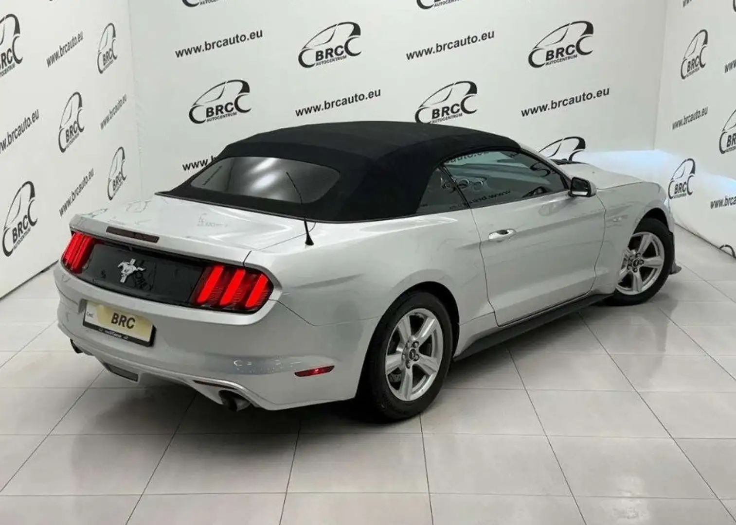 Ford Mustang 3.7 V6 CABRIO Gris - 2