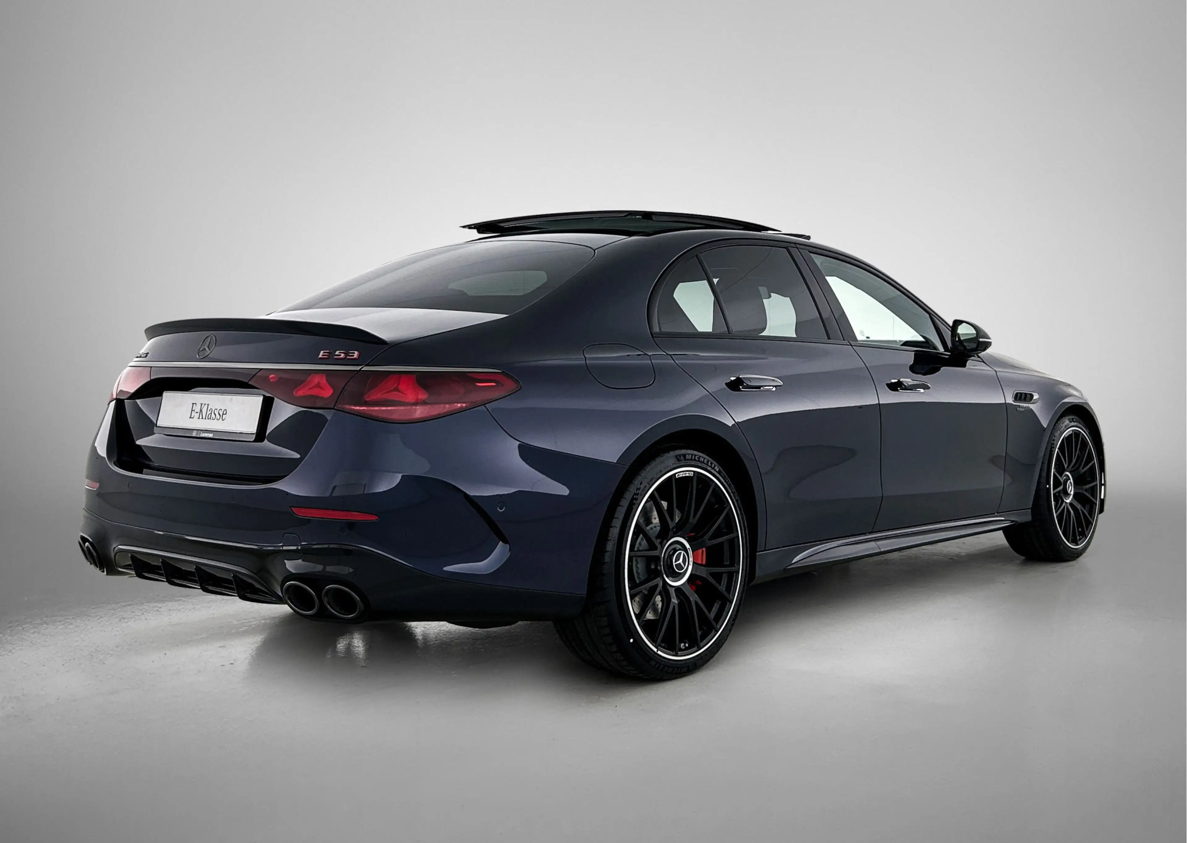 Mercedes-Benz E 53 AMG 4MATIC+ Night Edition | Premium Plus | AMG Nightpa — photo 2