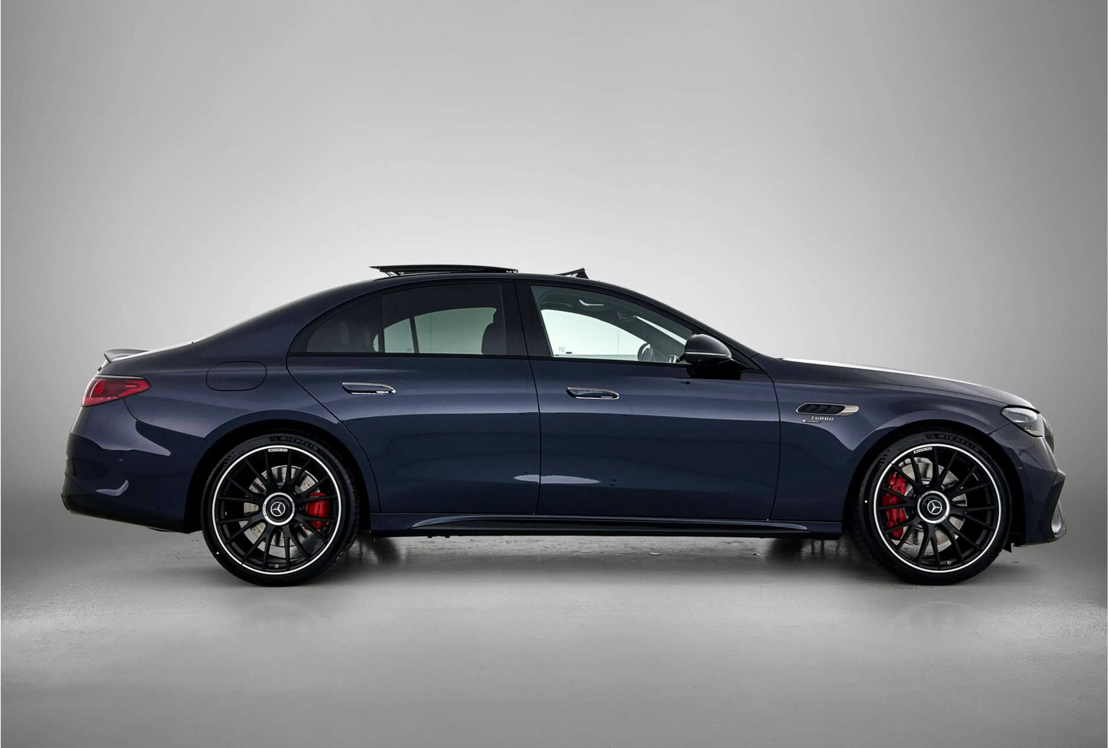 Mercedes-Benz E 53 AMG 4MATIC+ Night Edition | Premium Plus | AMG Nightpa — photo 14