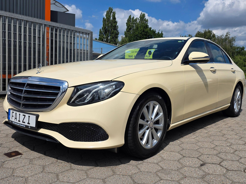 Mercedes-Benz E 200 E 200 d 9G-TRONIC Automatik Navigation Kamera LED Scheinwerfer