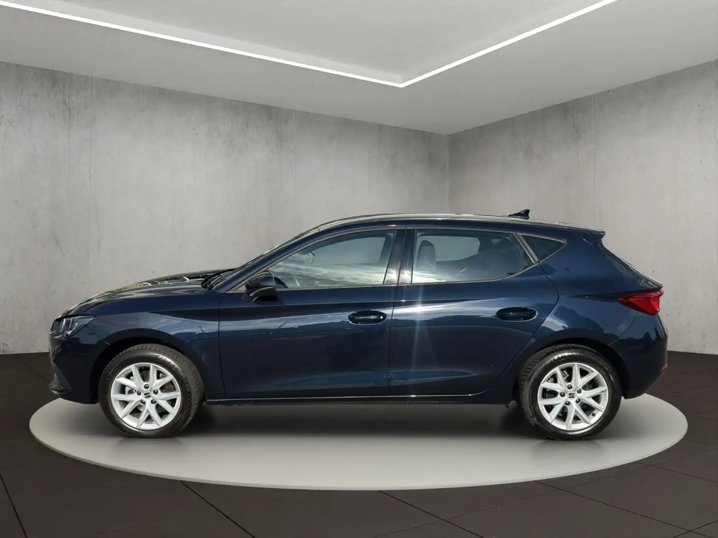 SEAT Leon 1.0 TSI Style OPF Bleu - 2